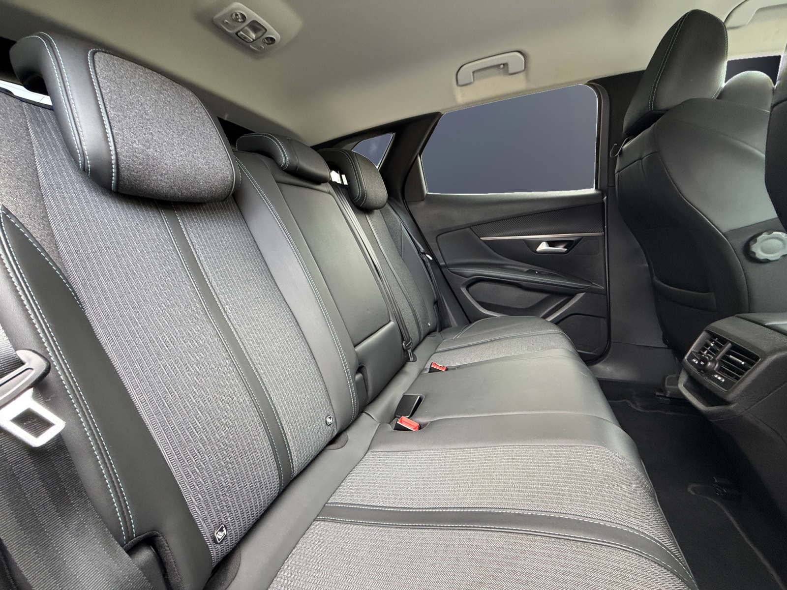 Peugeot 3008 11