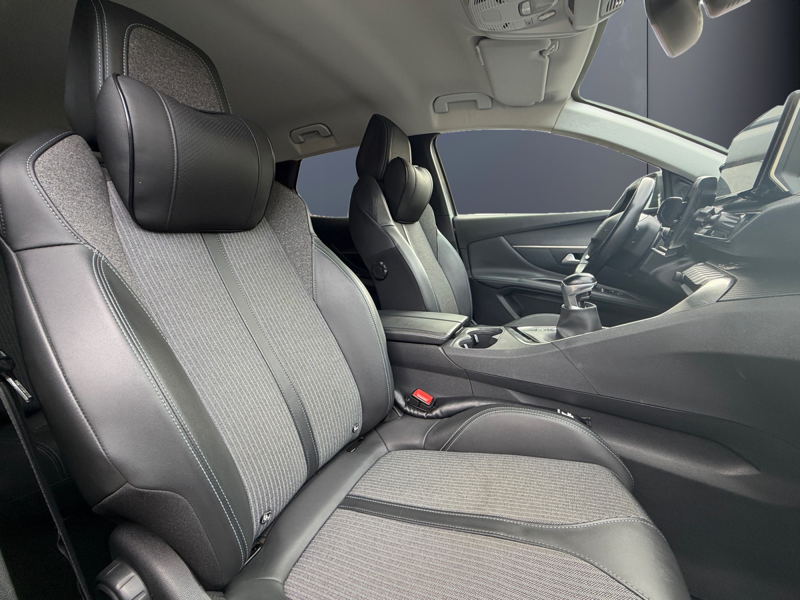 Peugeot 3008 13