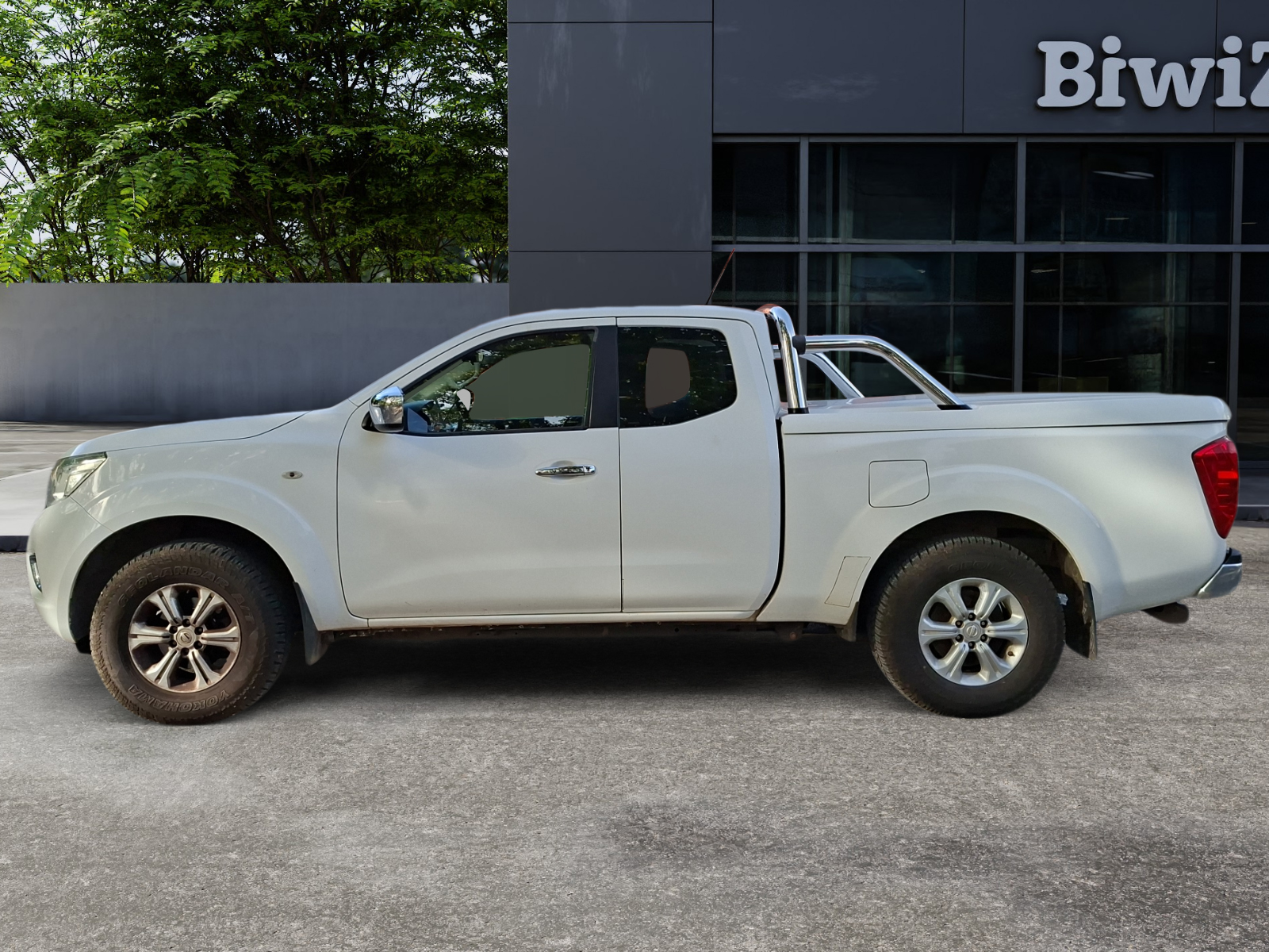 Nissan Np300 Navara 1