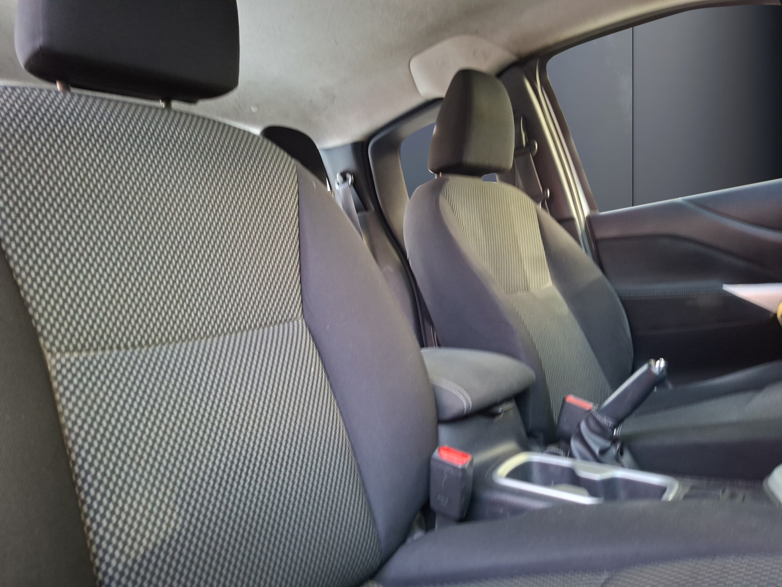 Nissan Np300 Navara 13