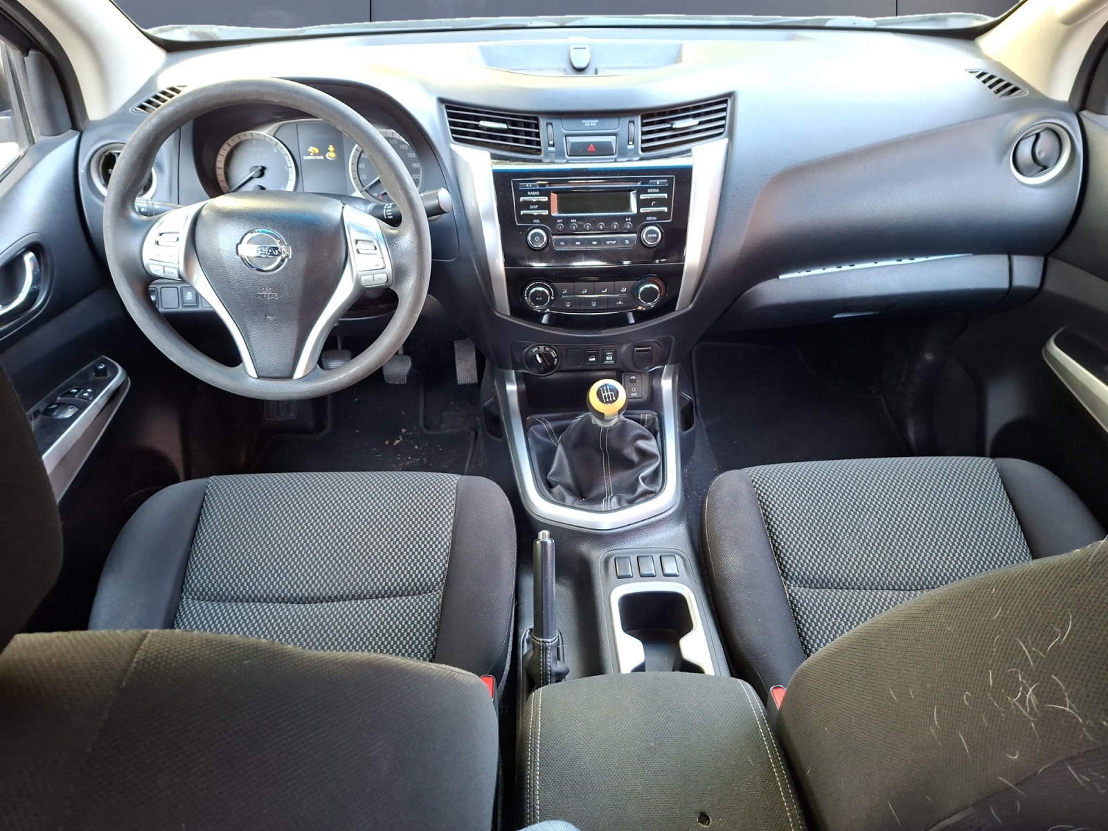 Nissan Np300 Navara 14