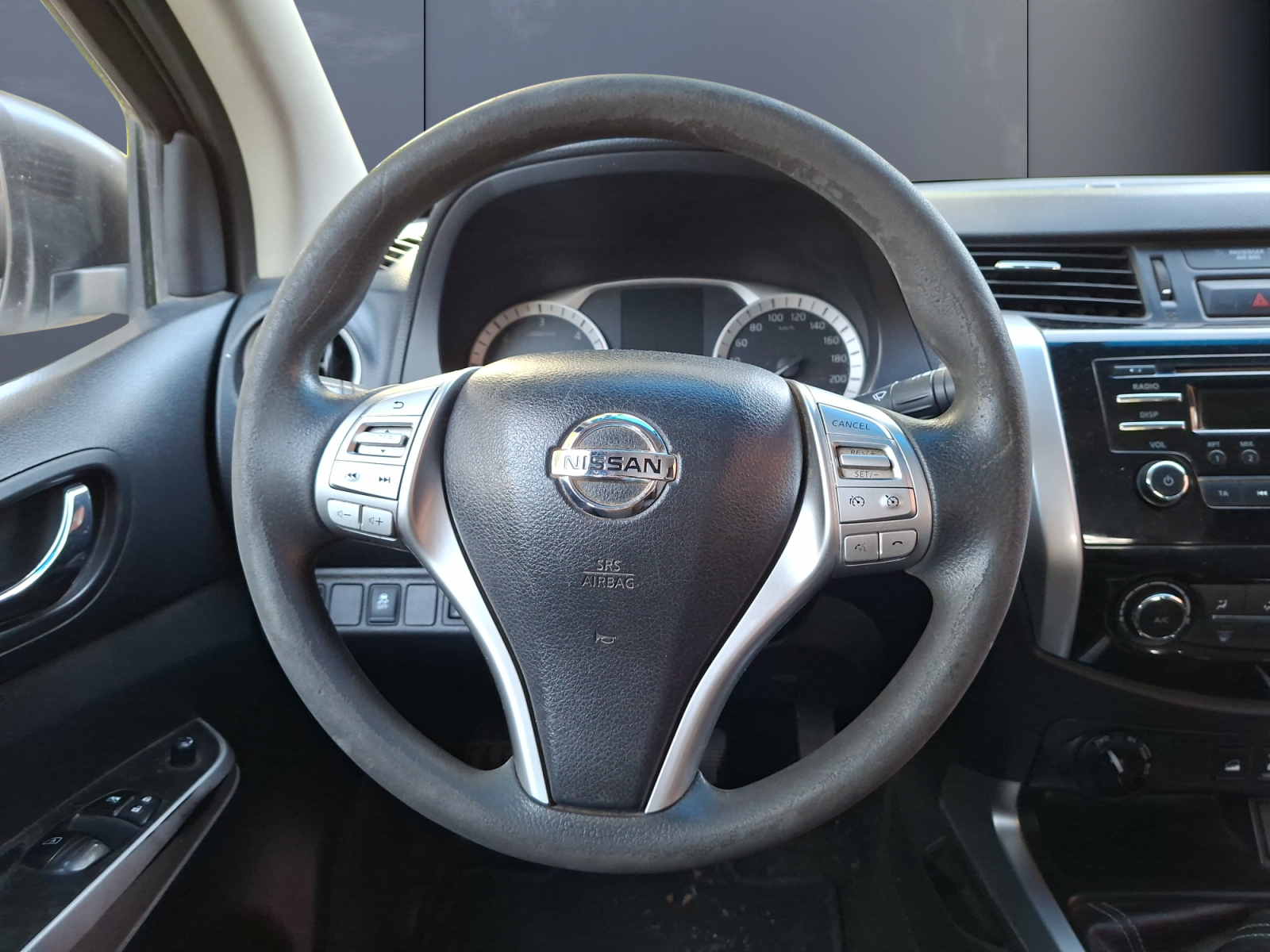 Nissan Np300 Navara 15