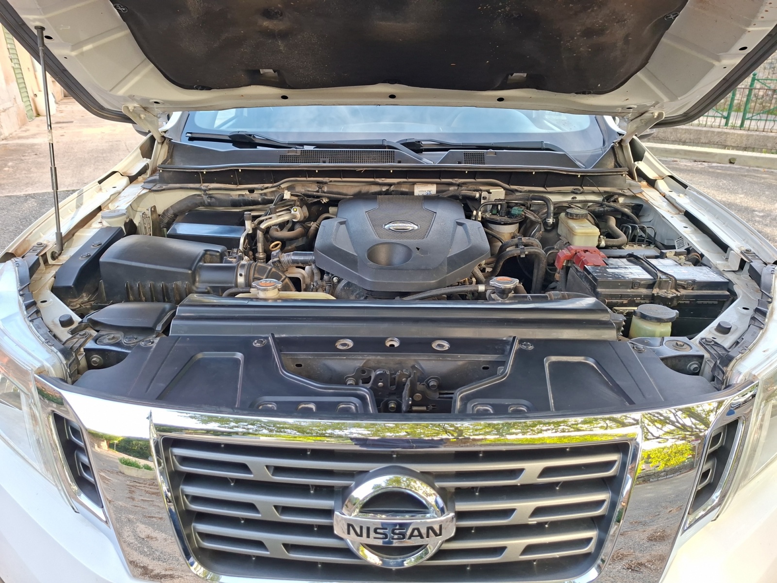 Nissan Np300 Navara 47