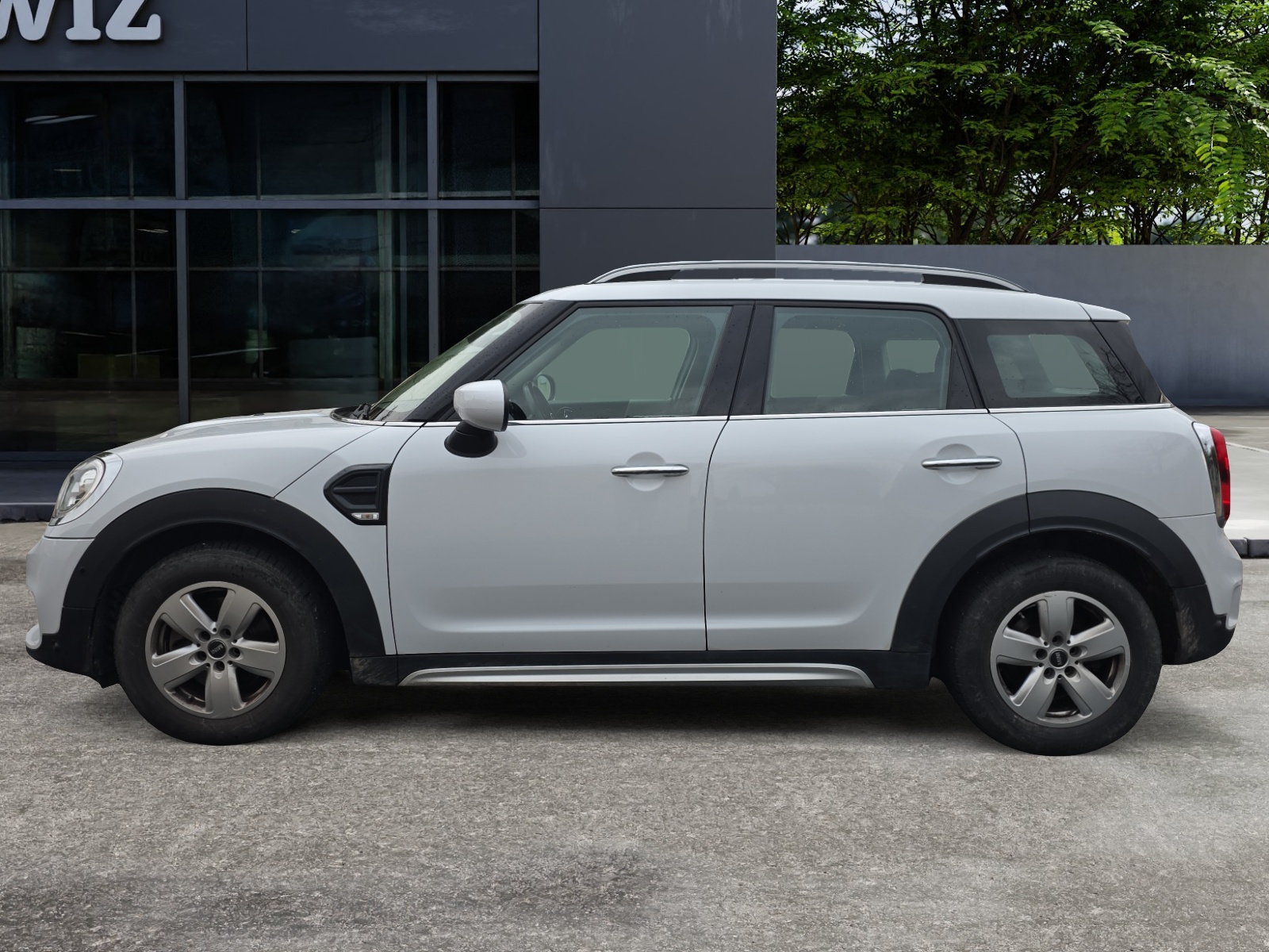 Mini Countryman 1