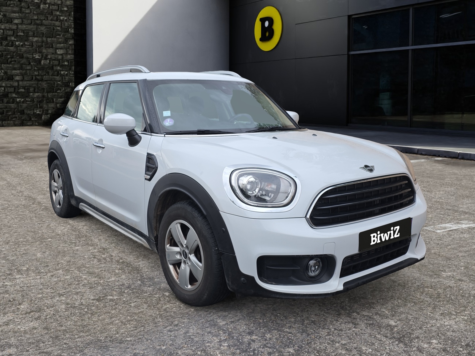 Mini Countryman 6