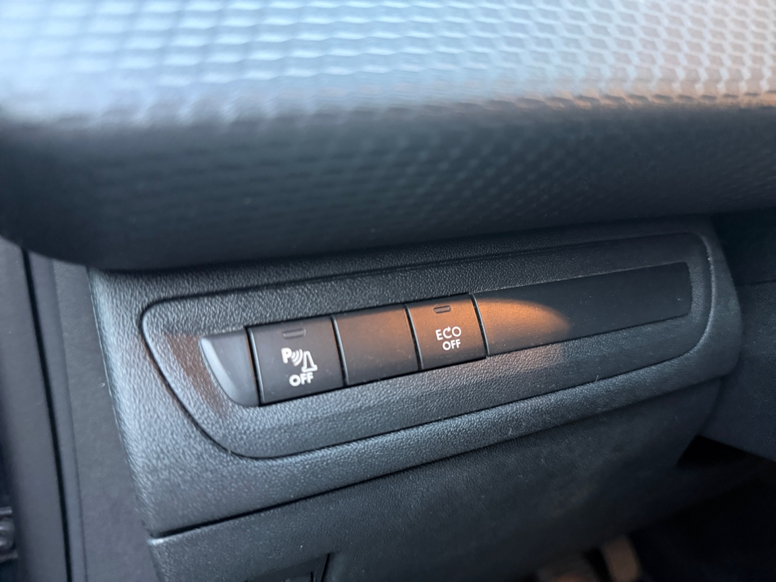 Peugeot 2008 18