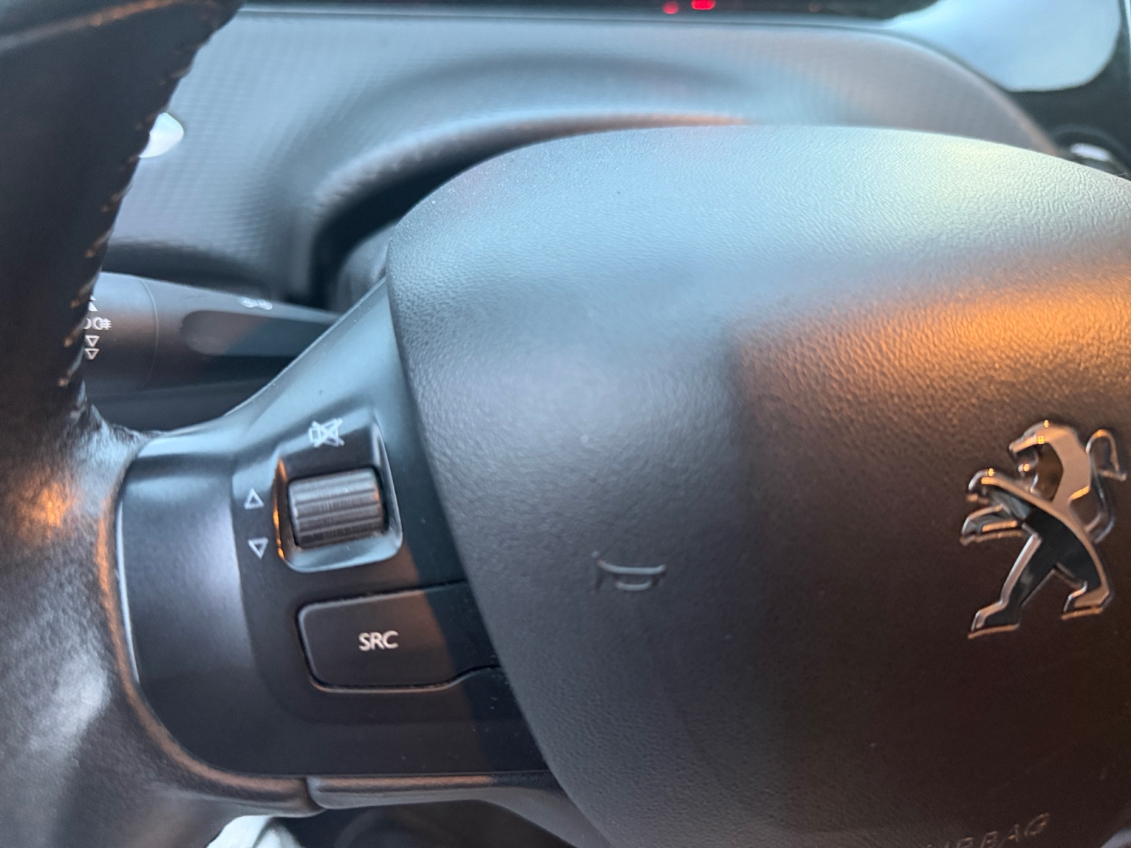 Peugeot 2008 19