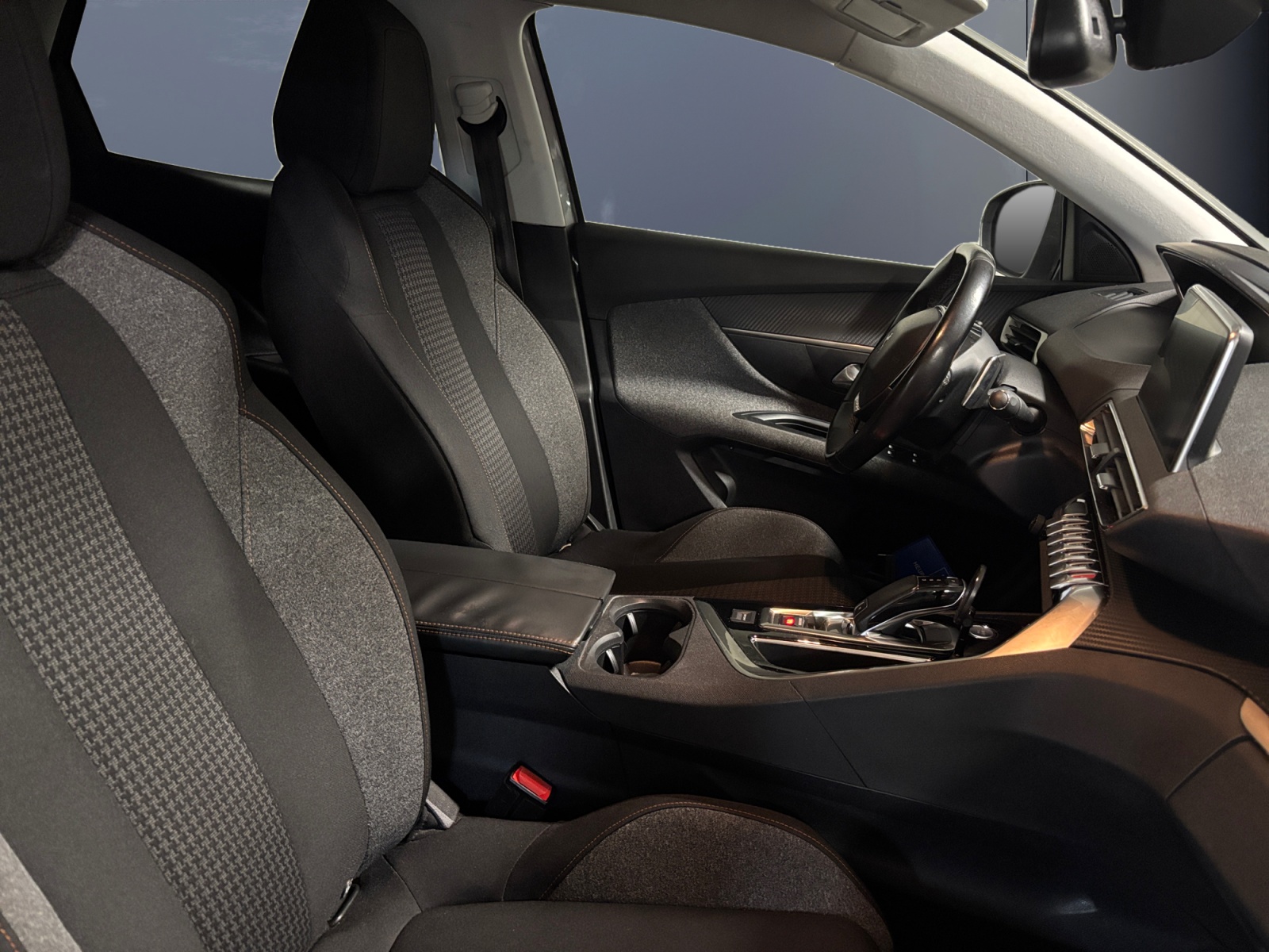 Peugeot 3008 13