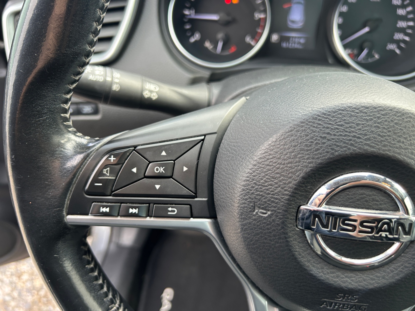 Nissan Qashqai 21