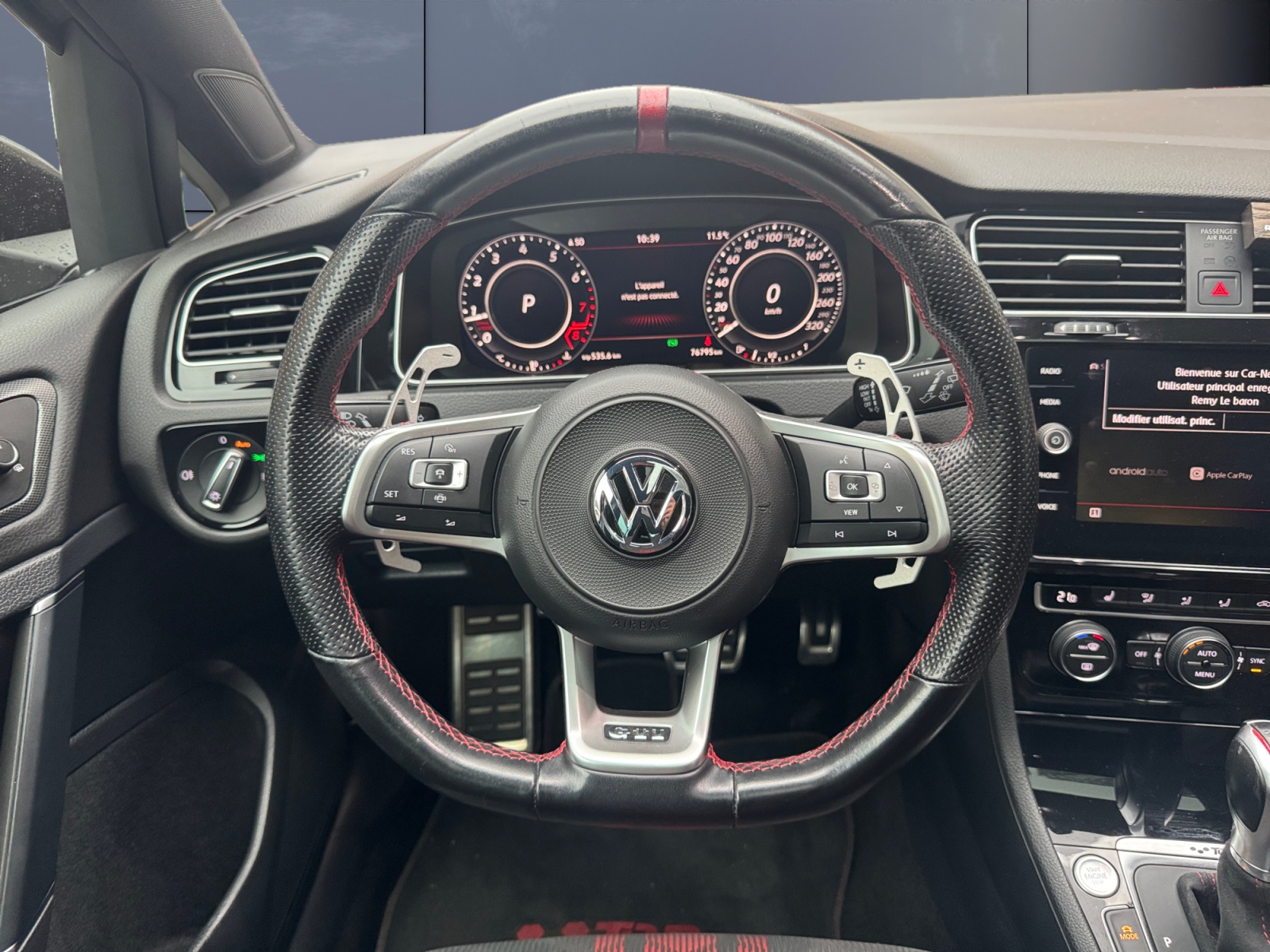 Volkswagen Golf 15