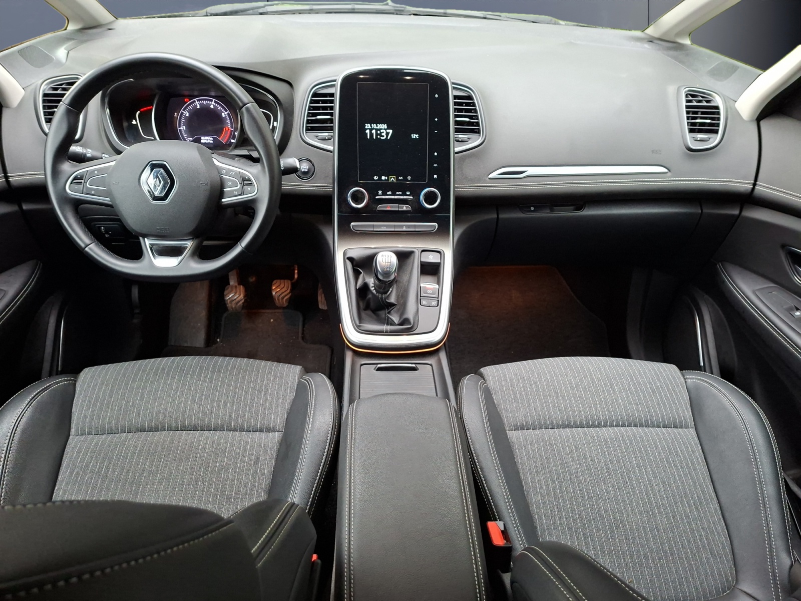 Renault Scenic 14
