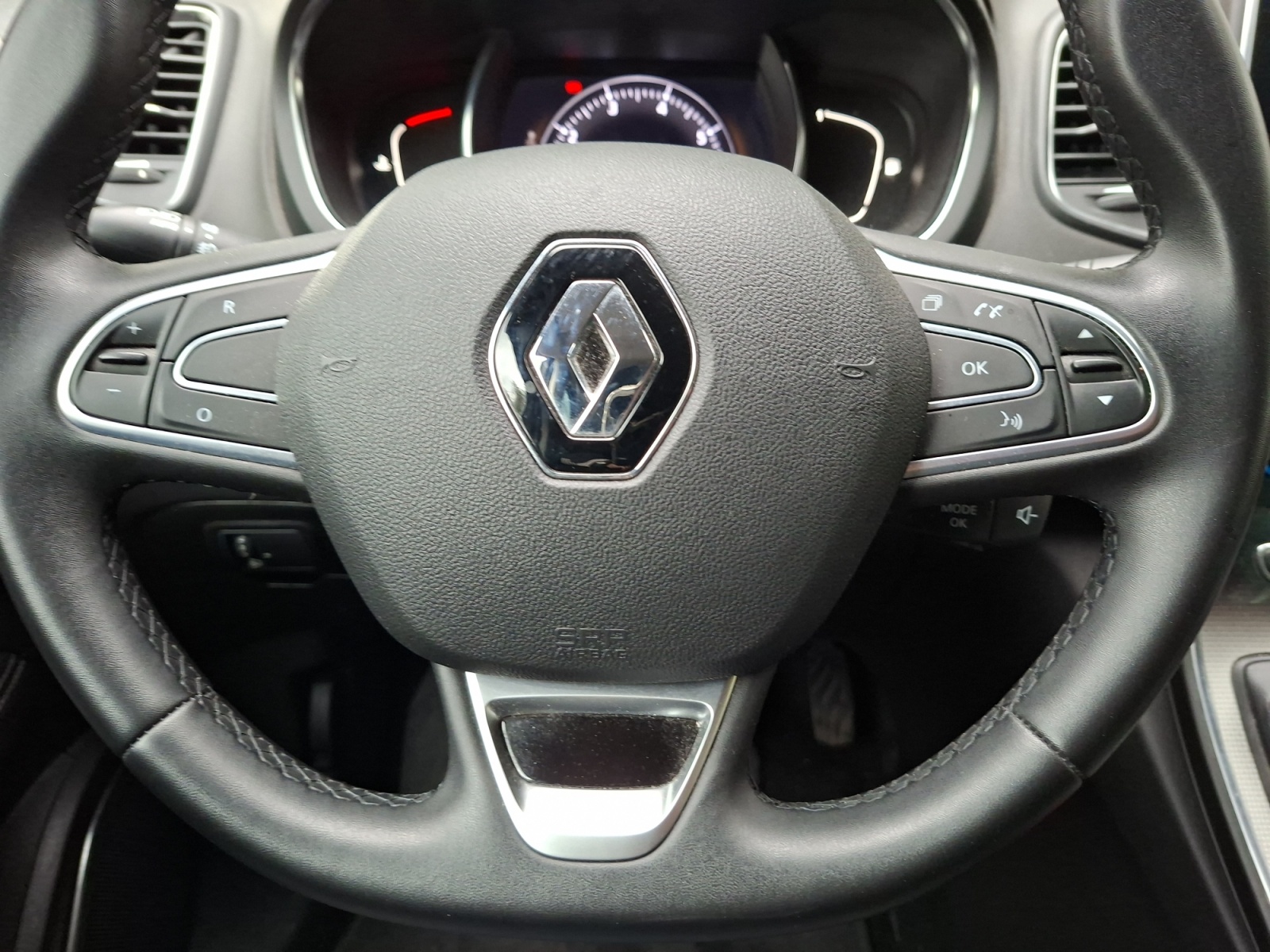Renault Scenic 16