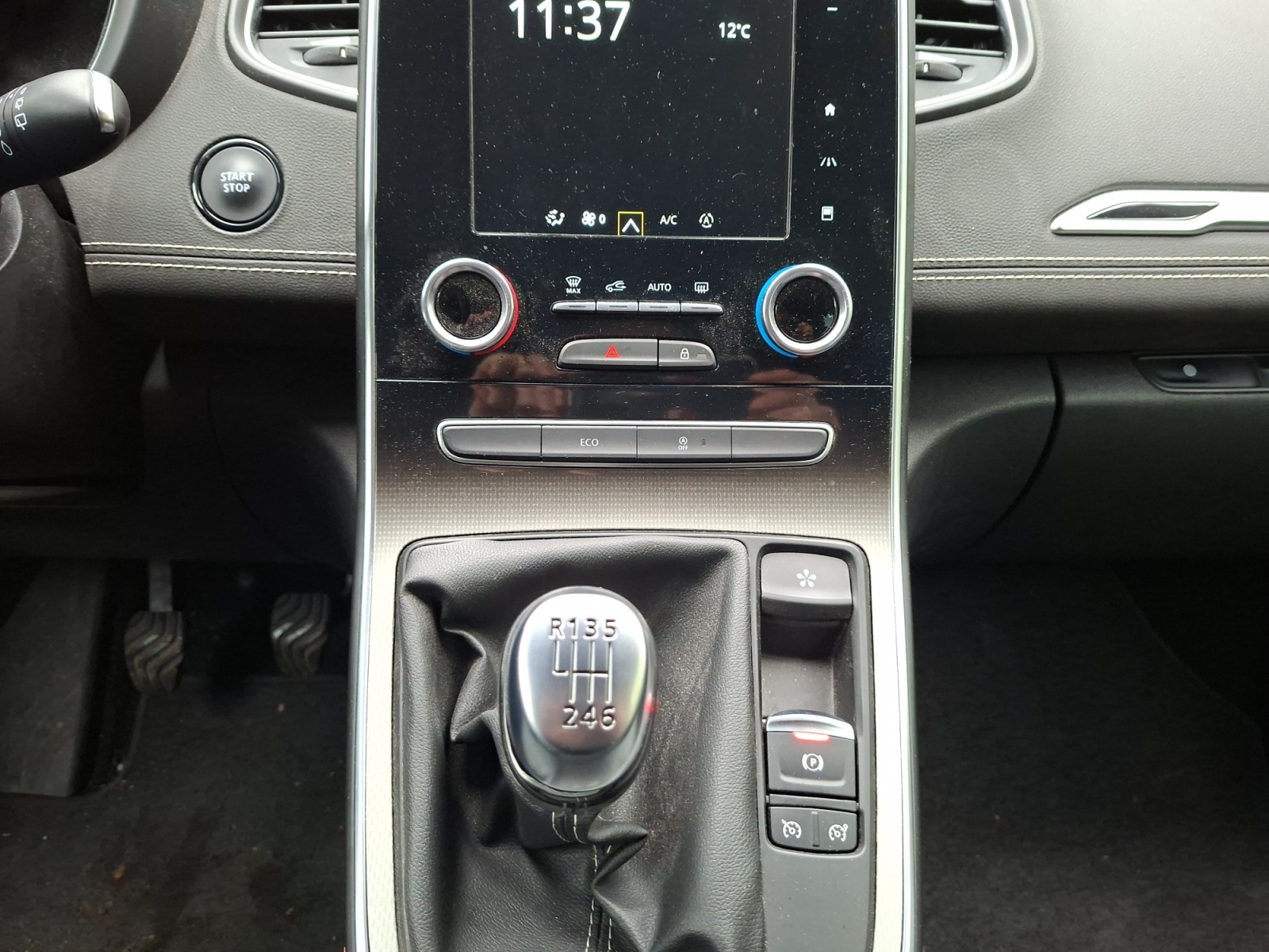 Renault Scenic 22
