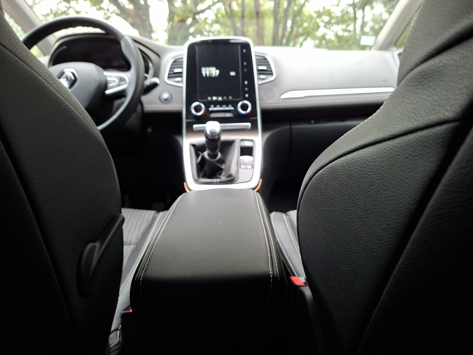 Renault Scenic 24