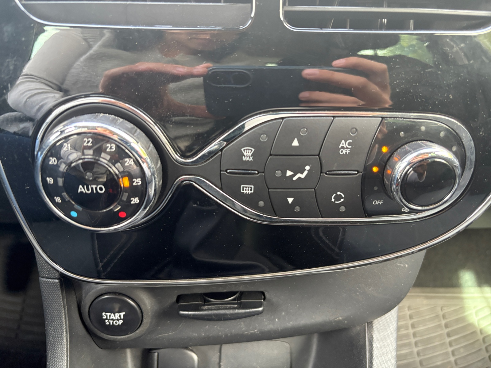 Renault Clio 19