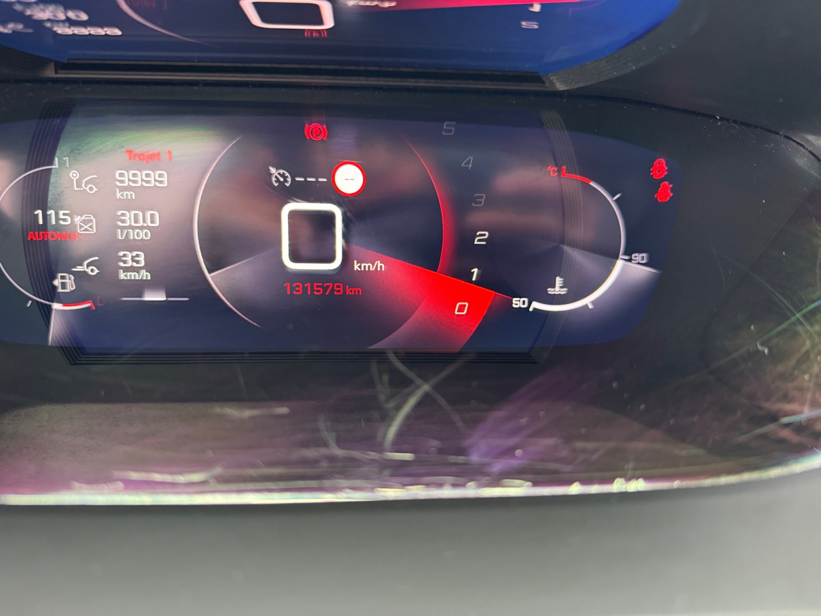 Peugeot 208 16