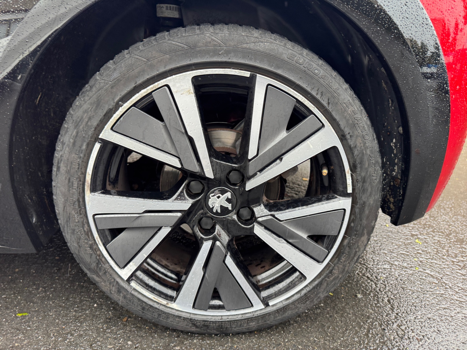 Peugeot 208 34