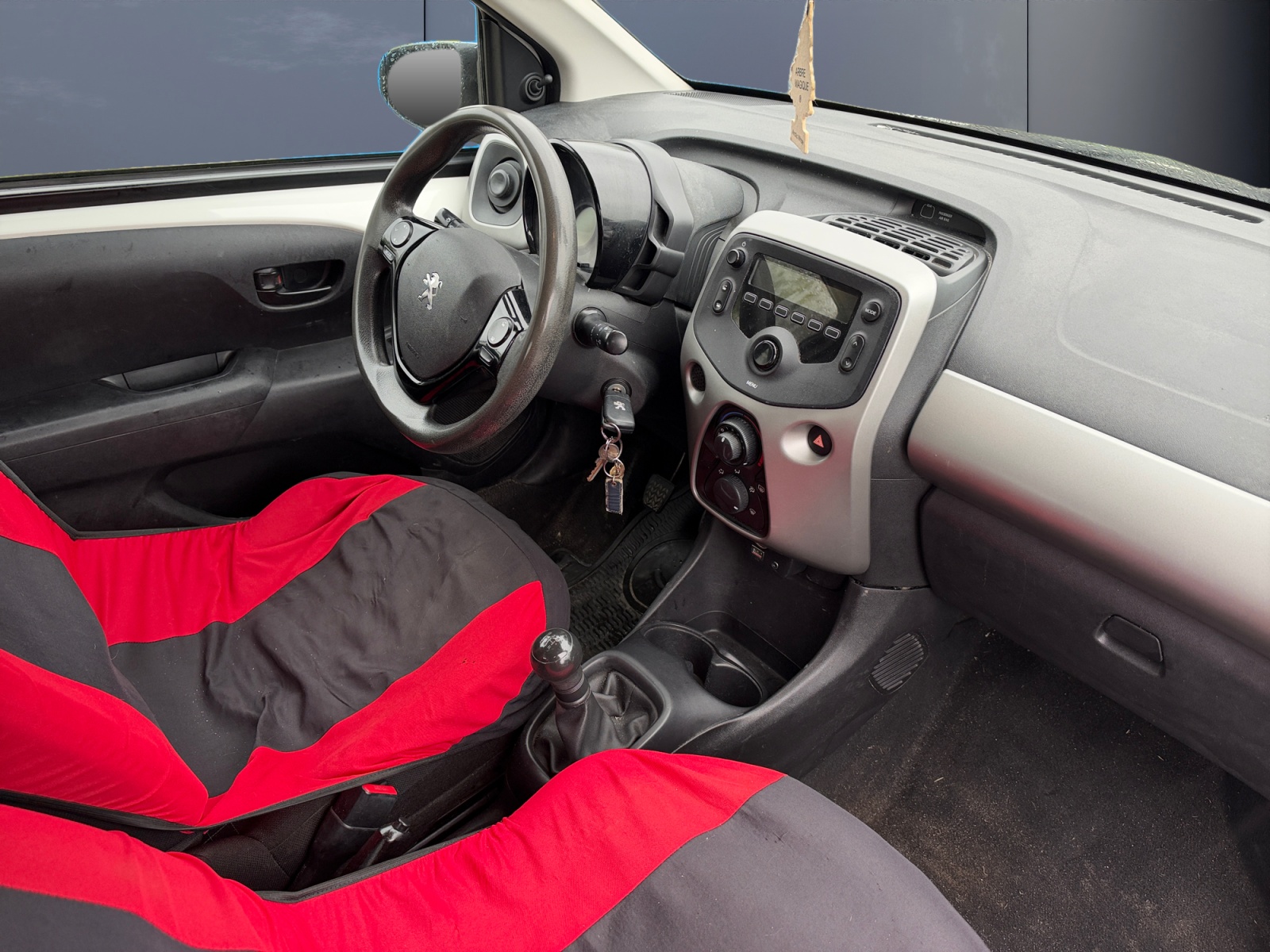 Peugeot 108 12