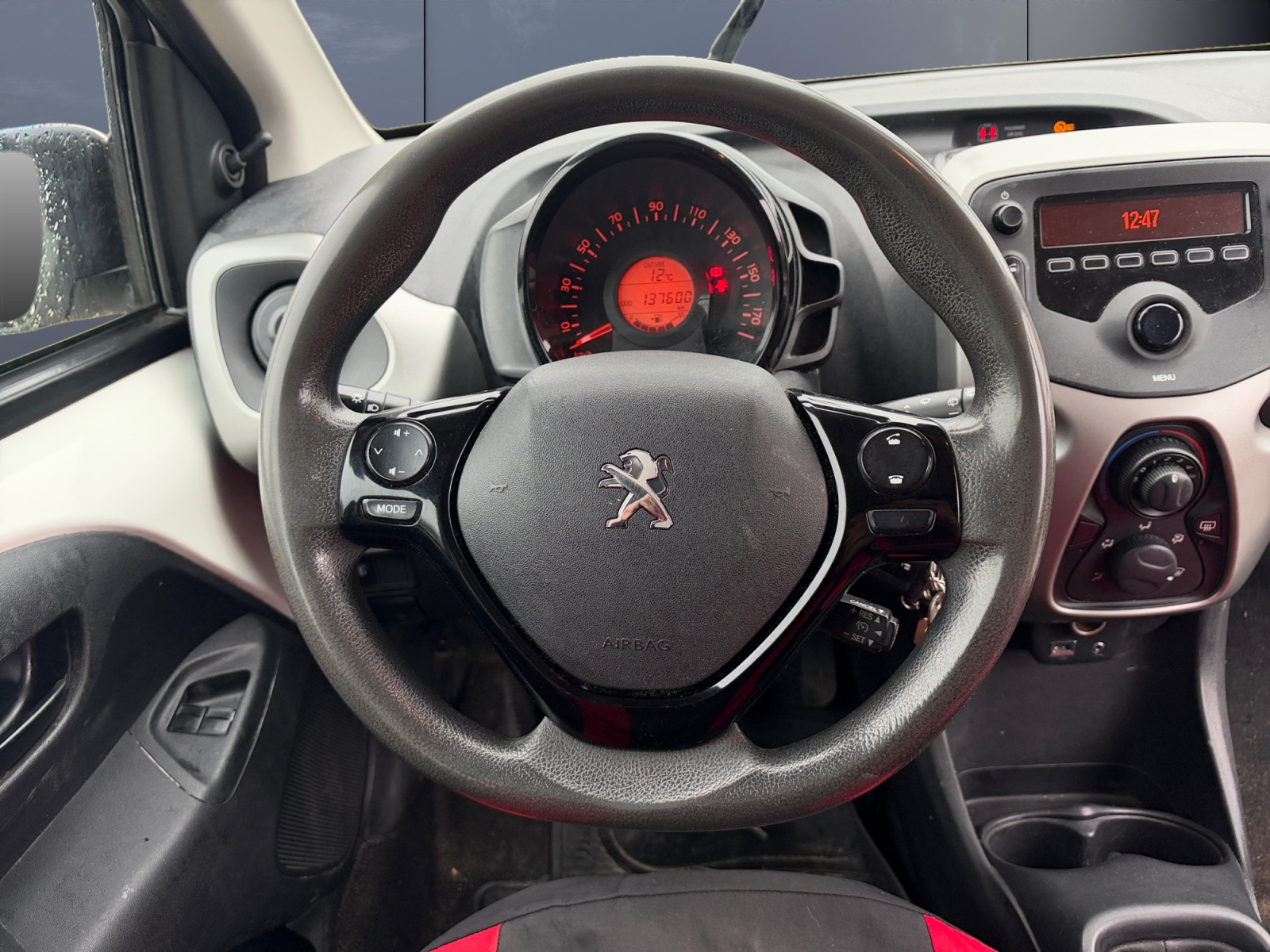 Peugeot 108 15
