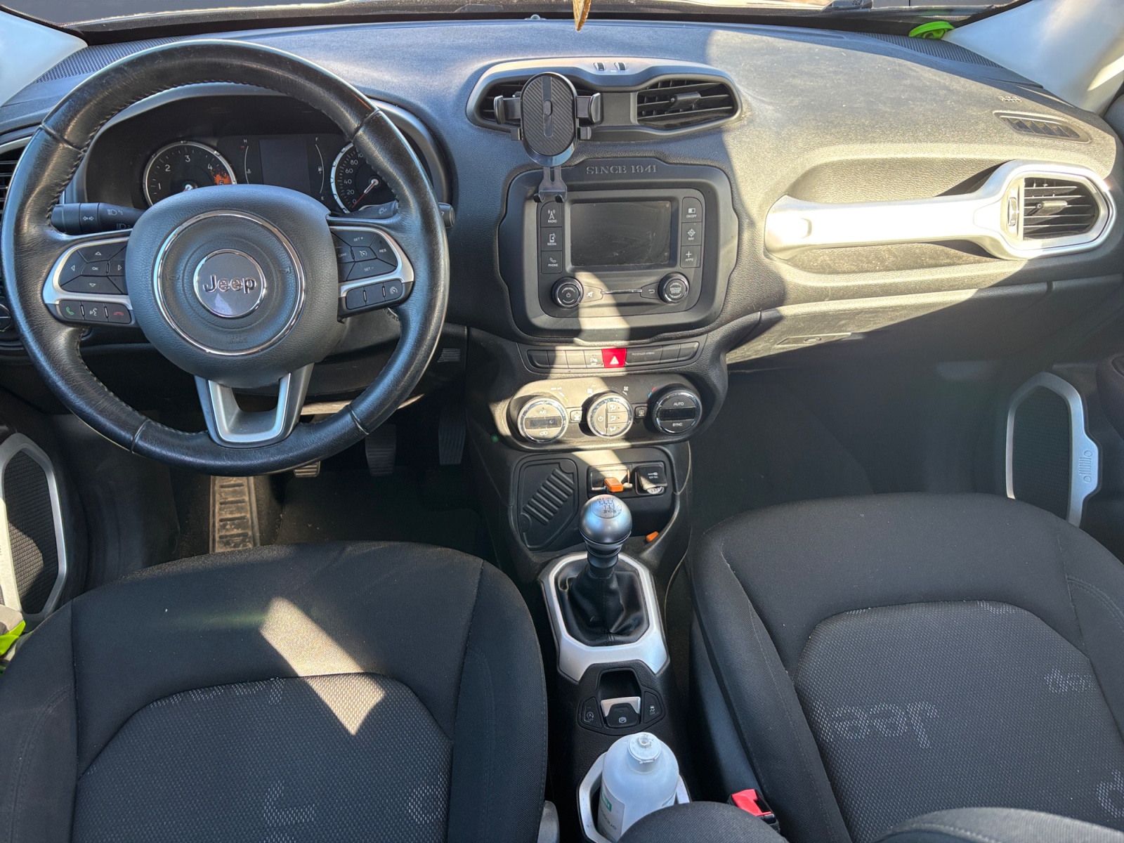 Jeep Renegade 14