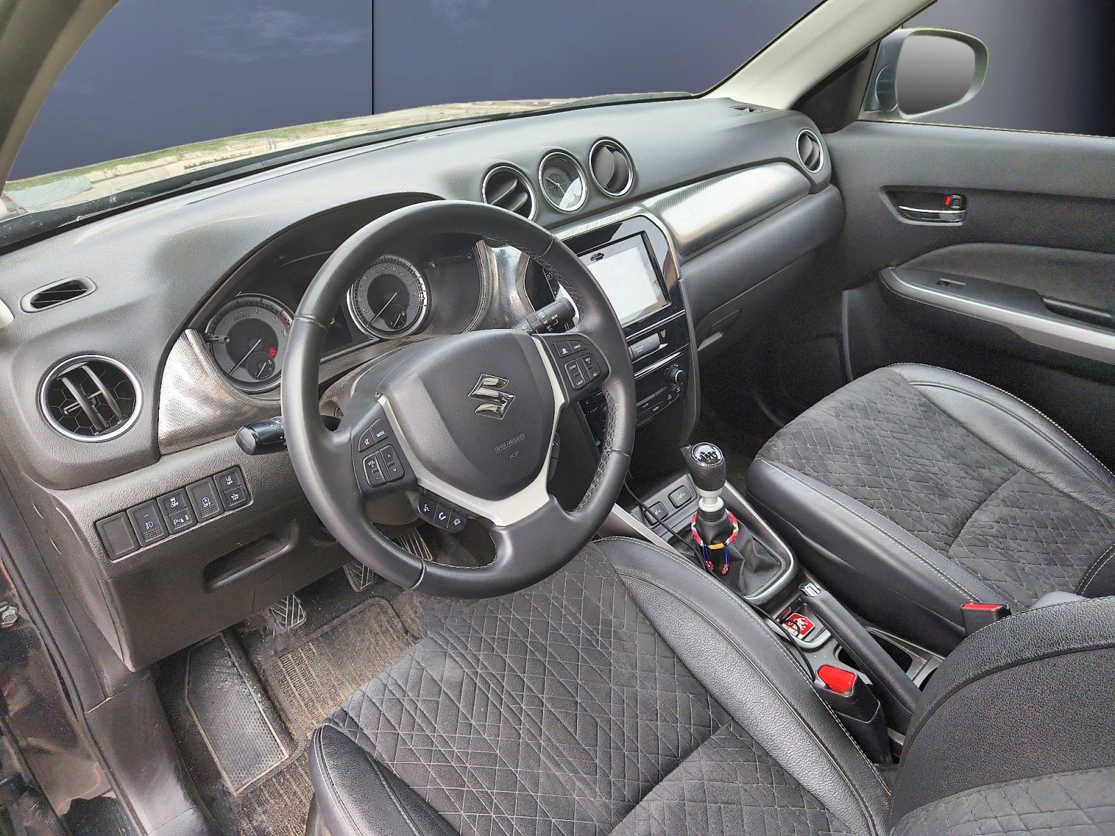 Suzuki Vitara 8