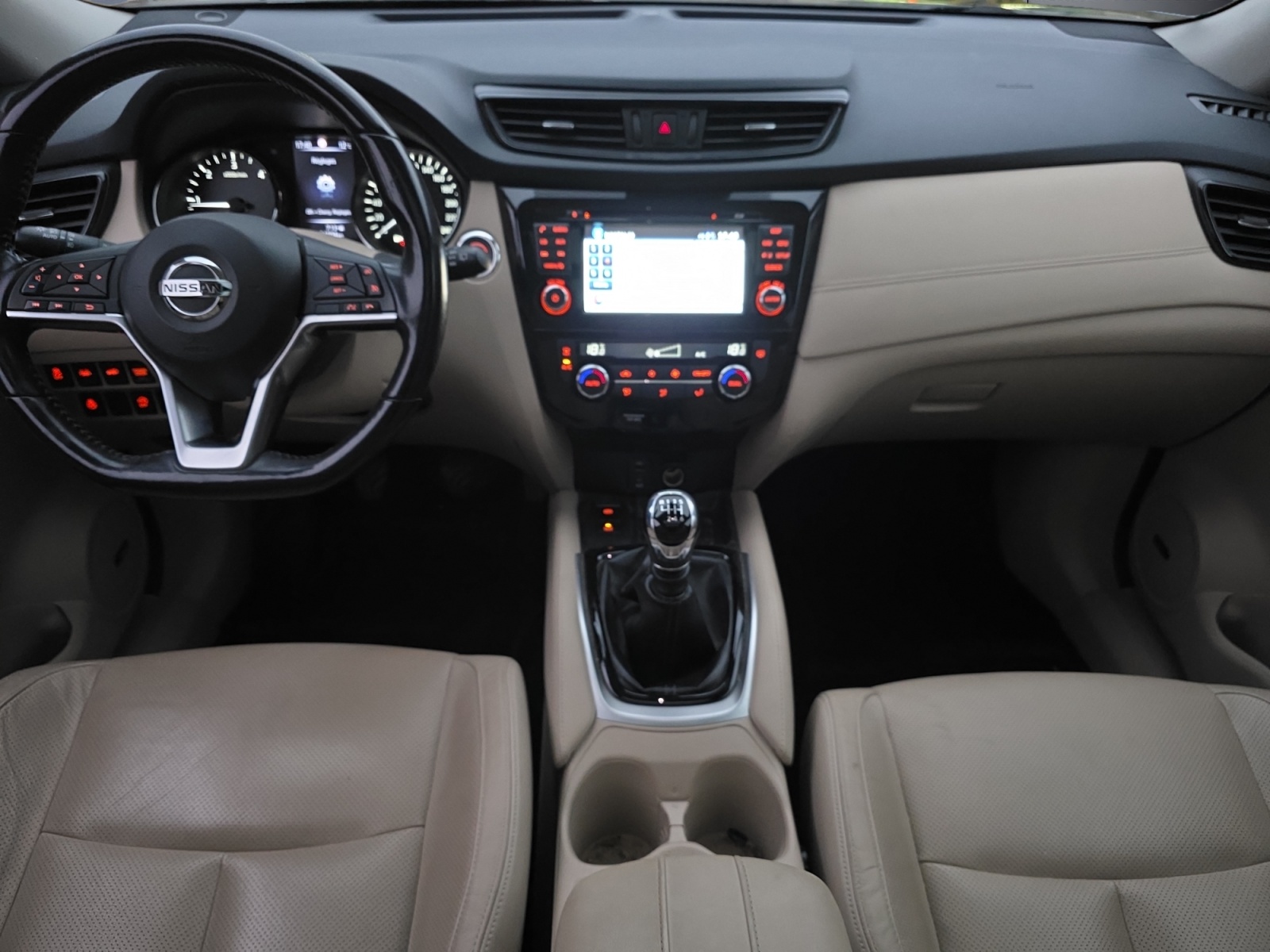 Nissan X-Trail 14