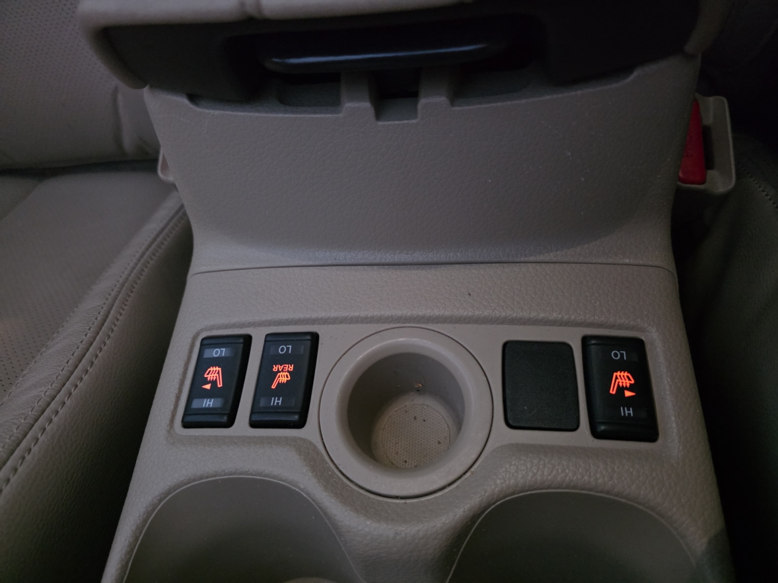 Nissan X-Trail 23