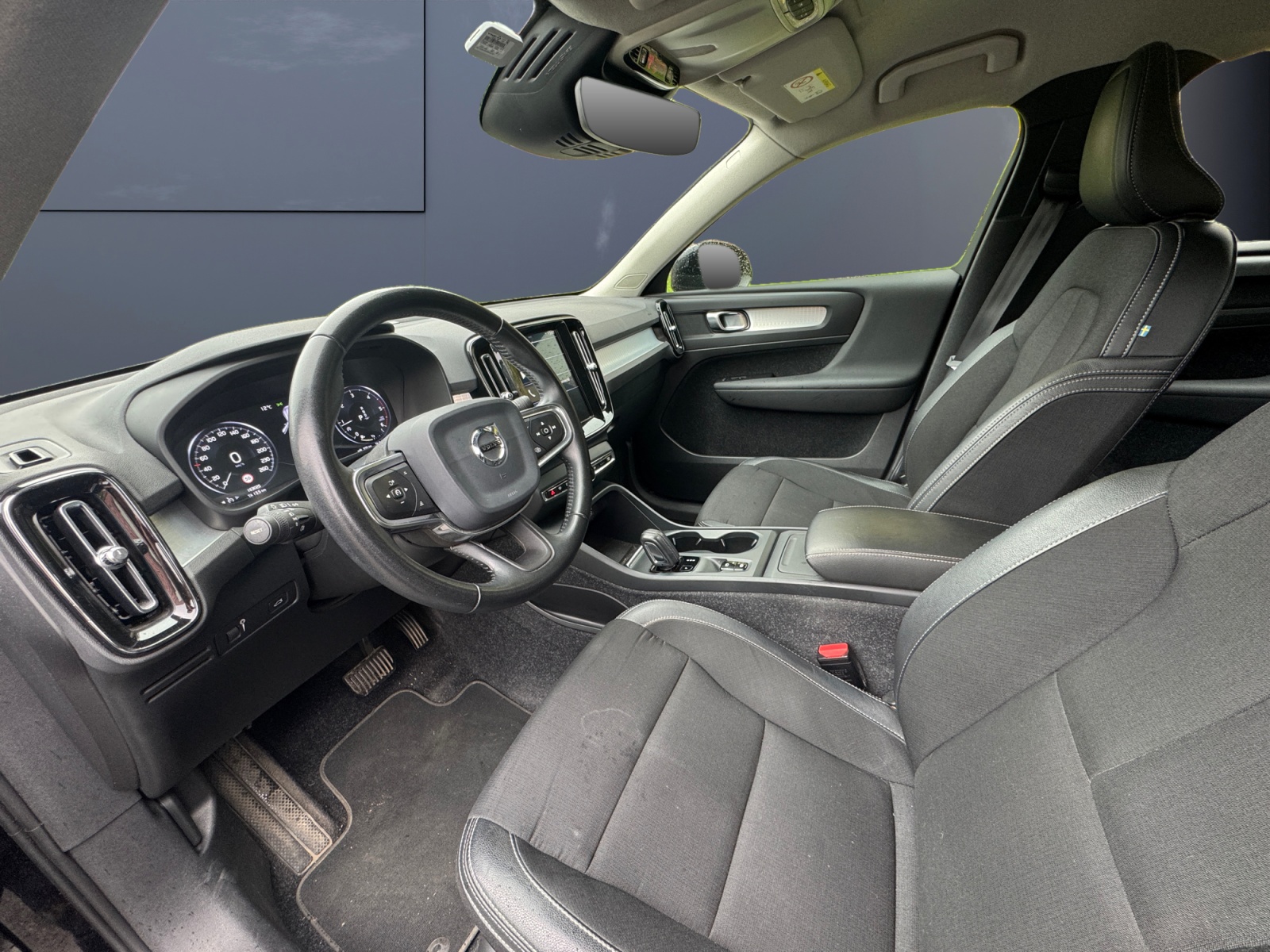 Volvo Xc40 8