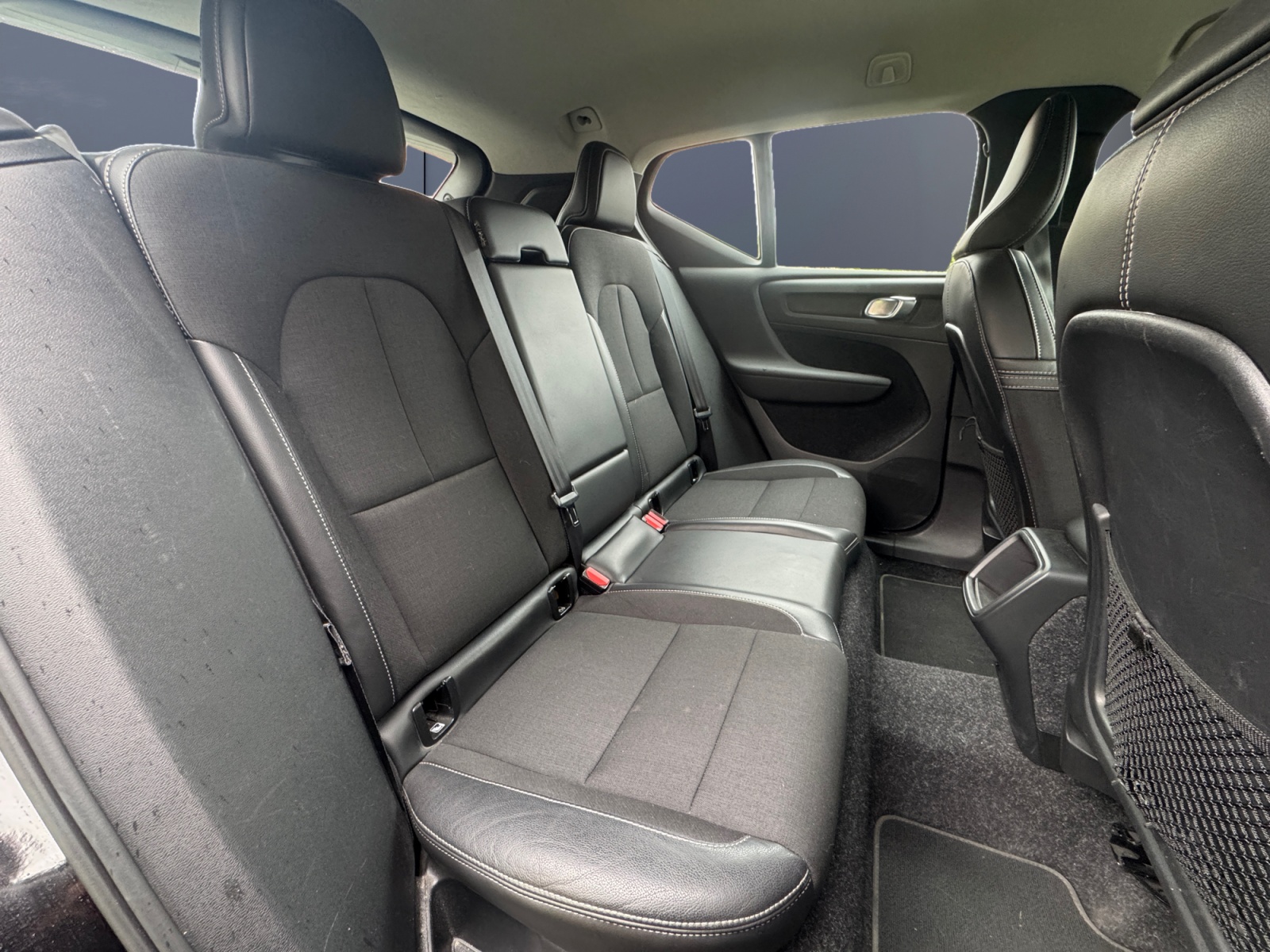 Volvo Xc40 11