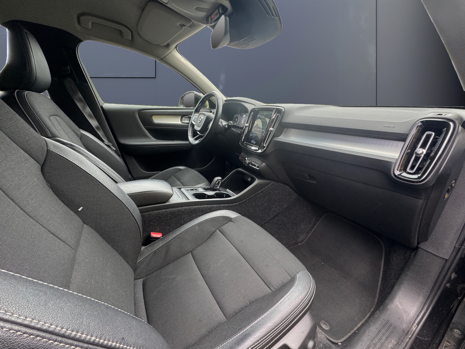 Volvo Xc40 12