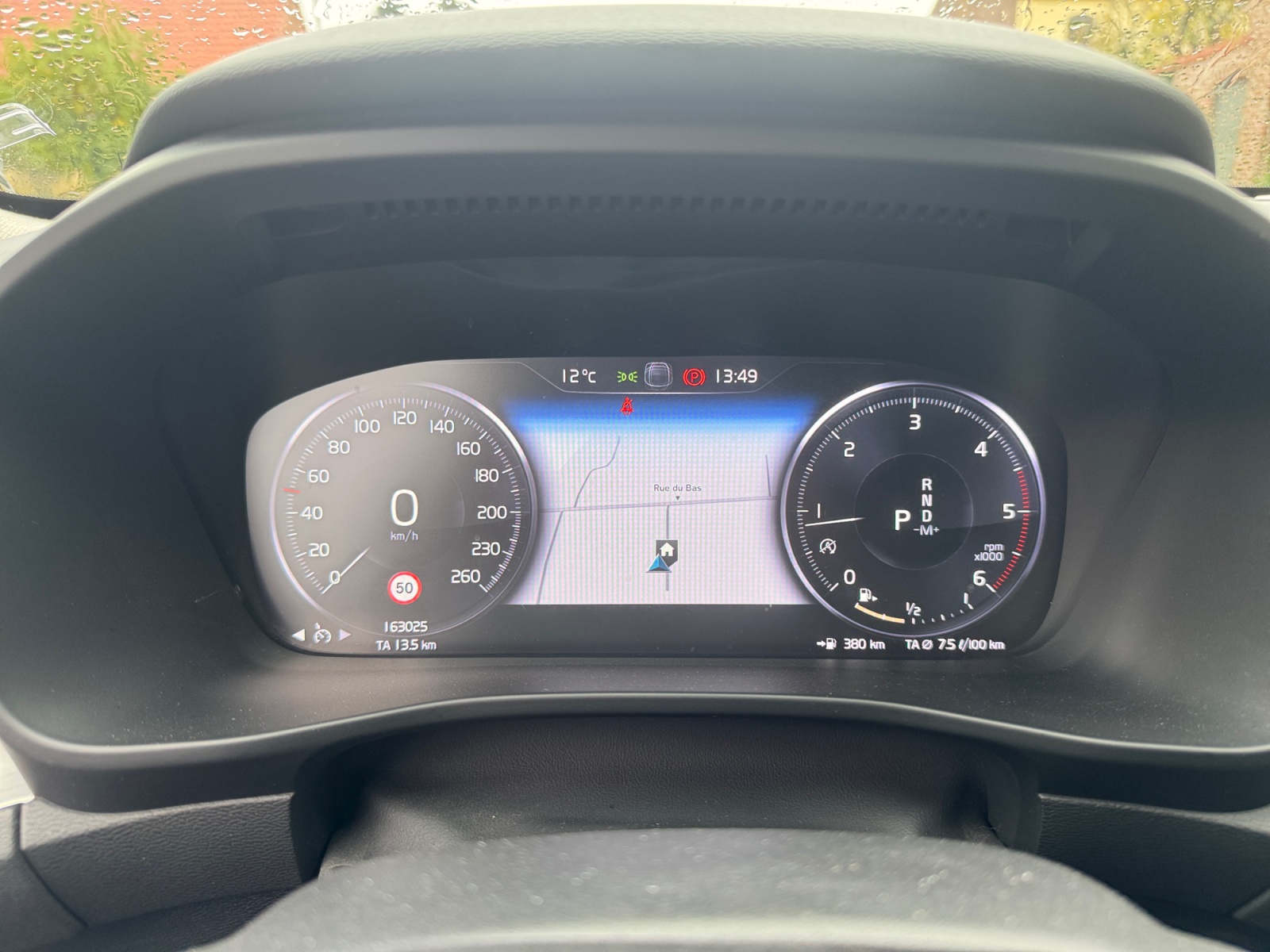 Volvo Xc40 16
