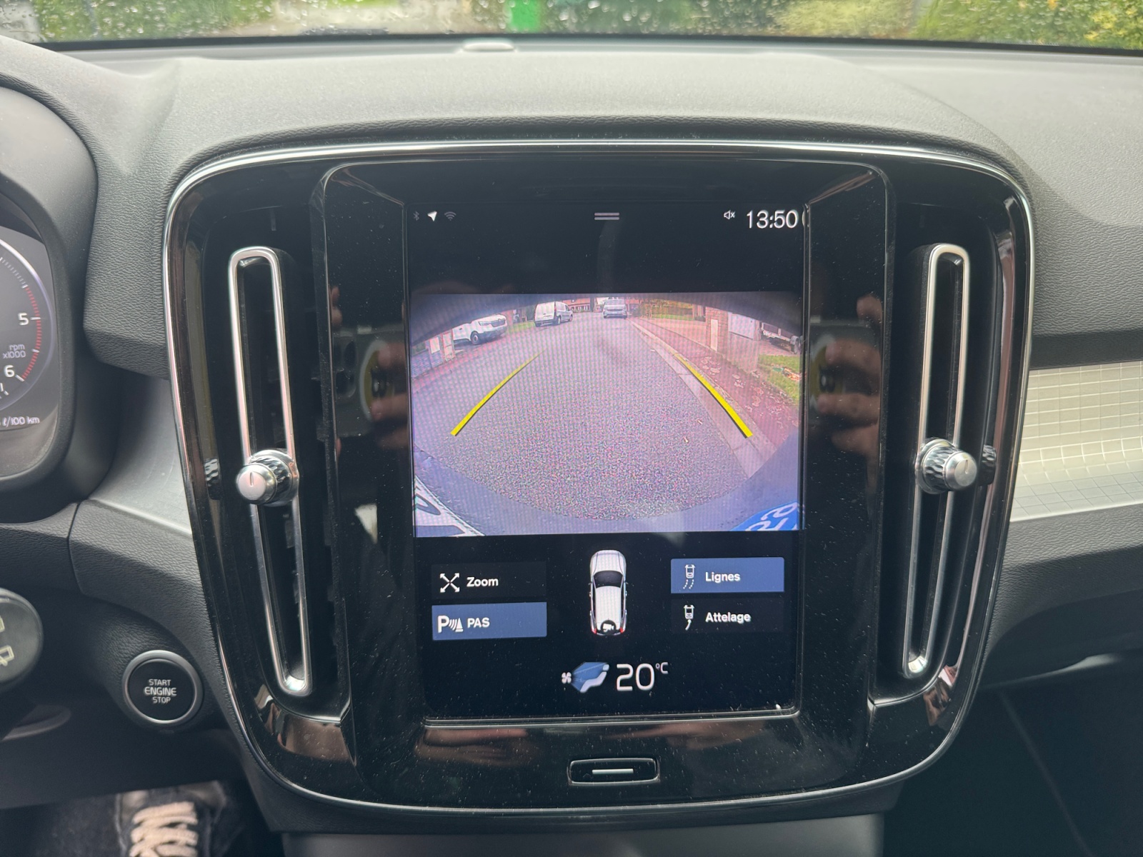 Volvo Xc40 23