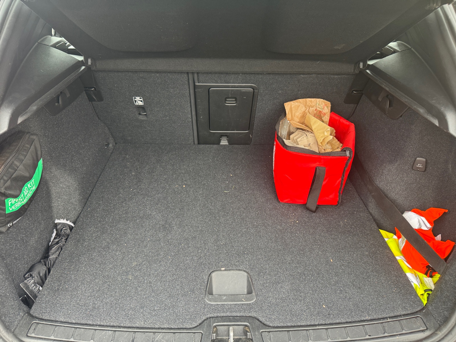 Volvo Xc40 34