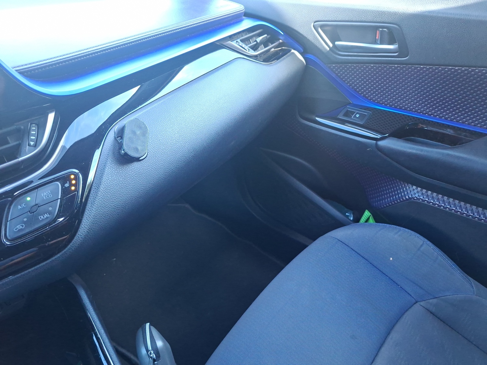 Toyota C-Hr 34