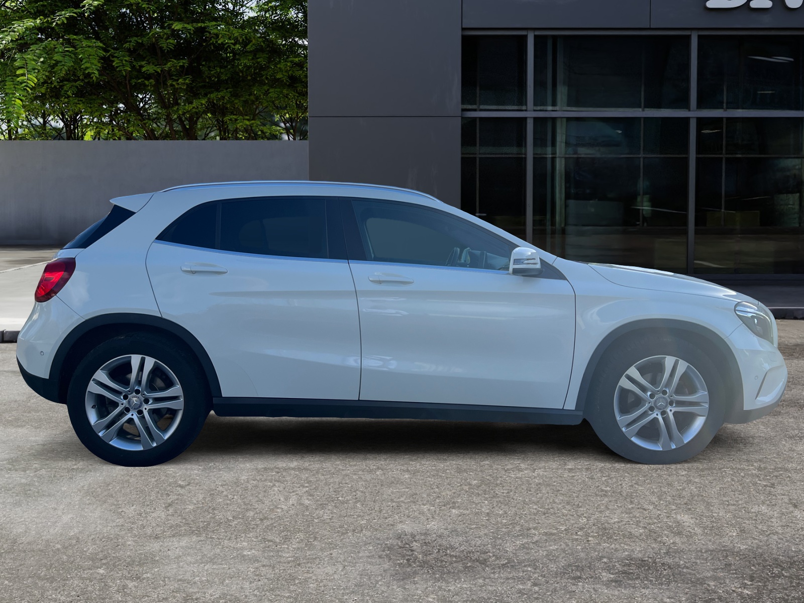 Mercedes-Benz Gla 5