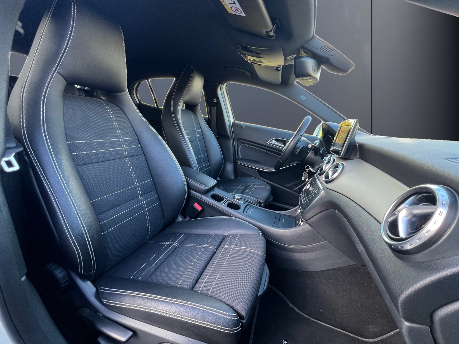 Mercedes-Benz Gla 13