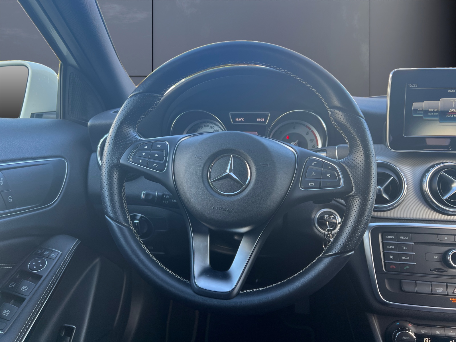 Mercedes-Benz Gla 15