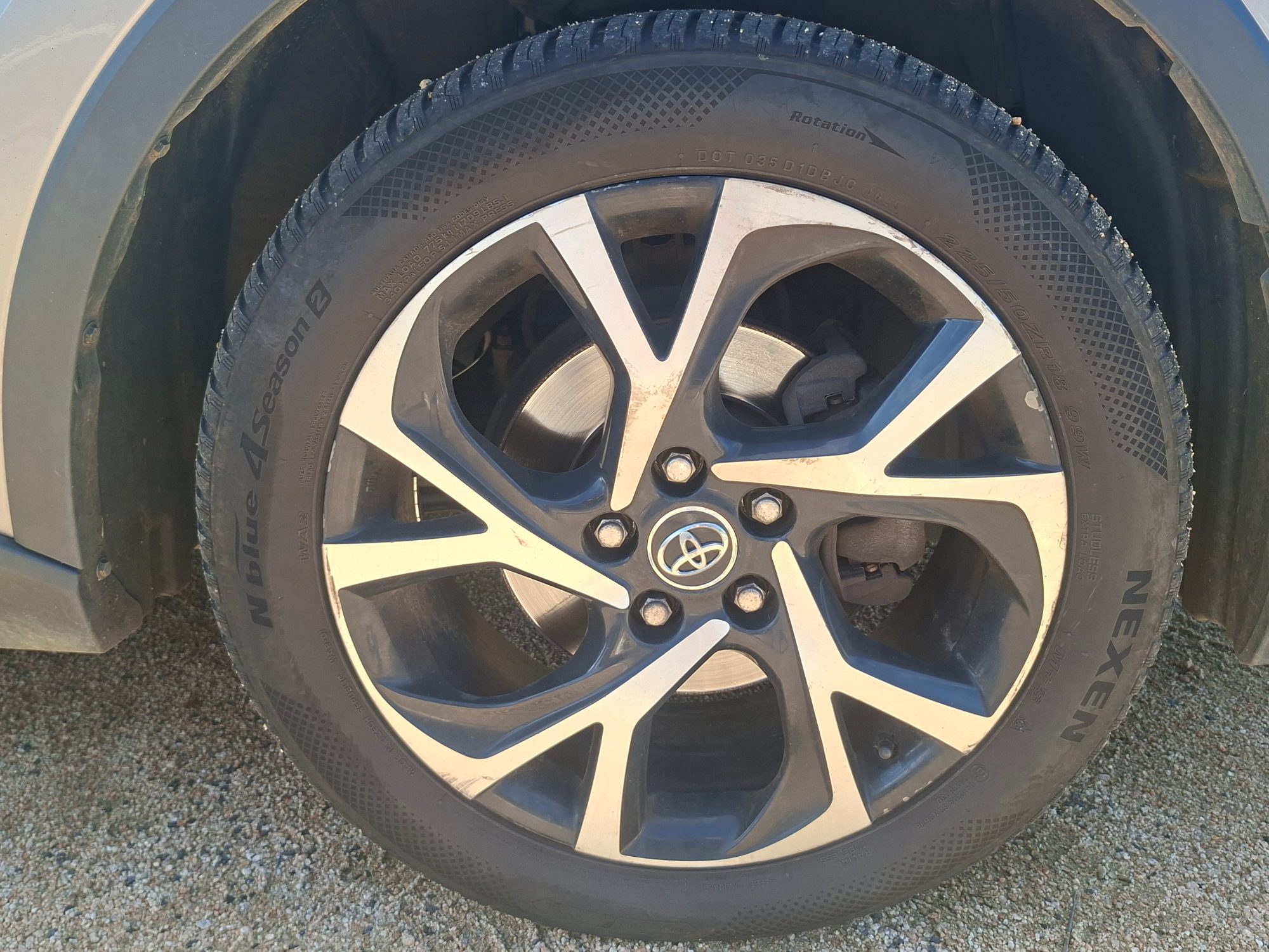 Toyota C-Hr 45