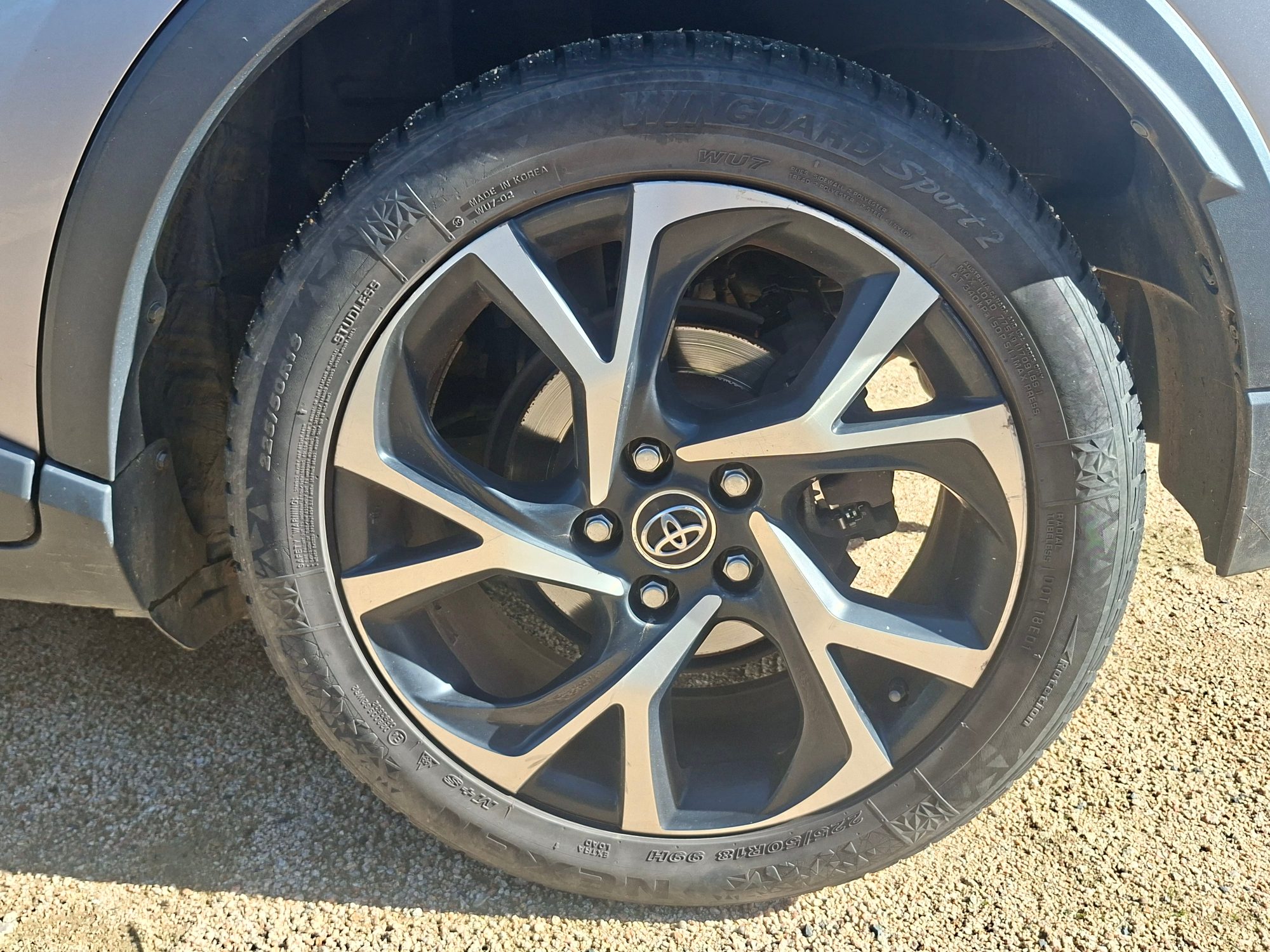 Toyota C-Hr 47
