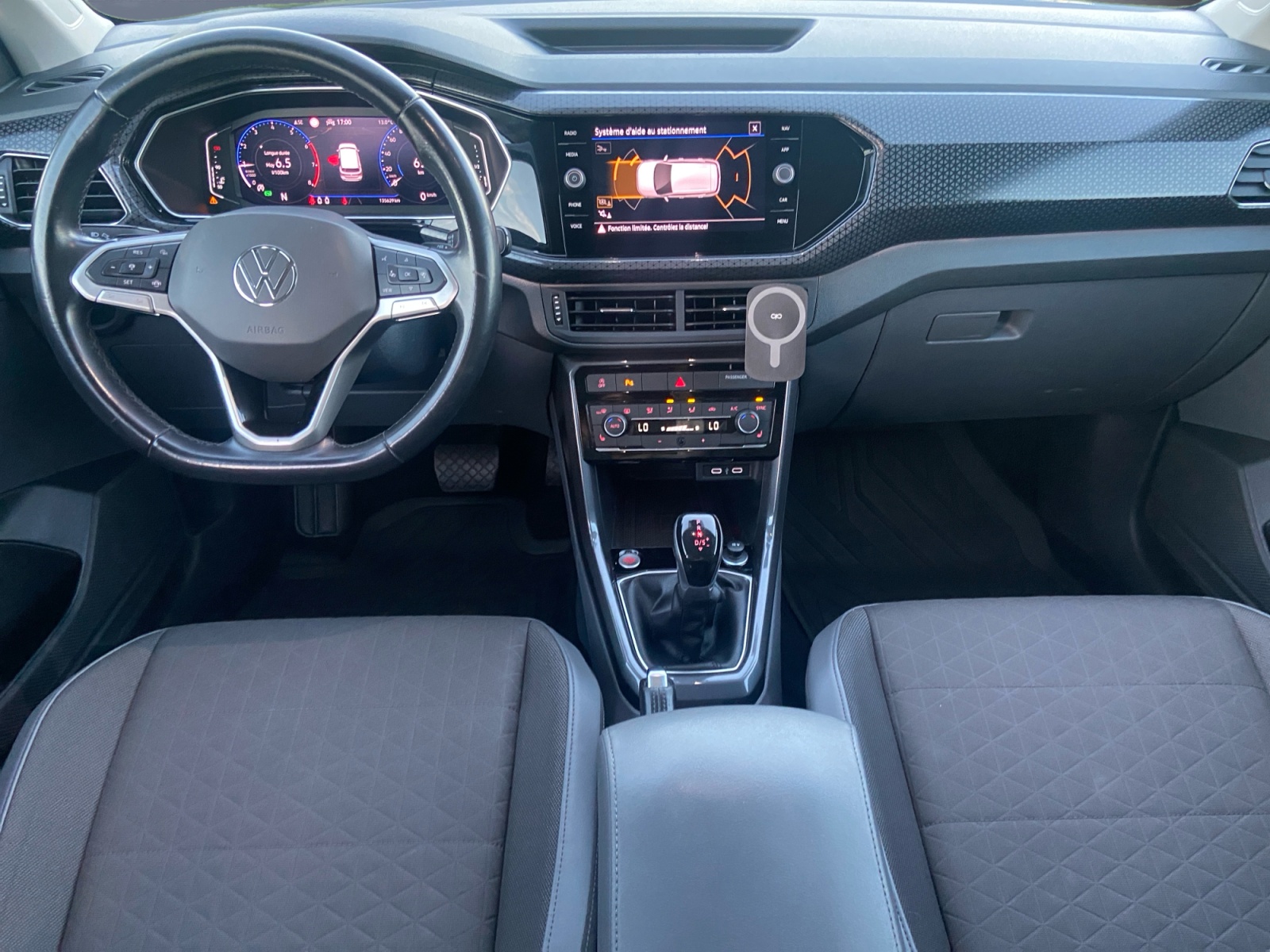 Volkswagen T-Cross 14