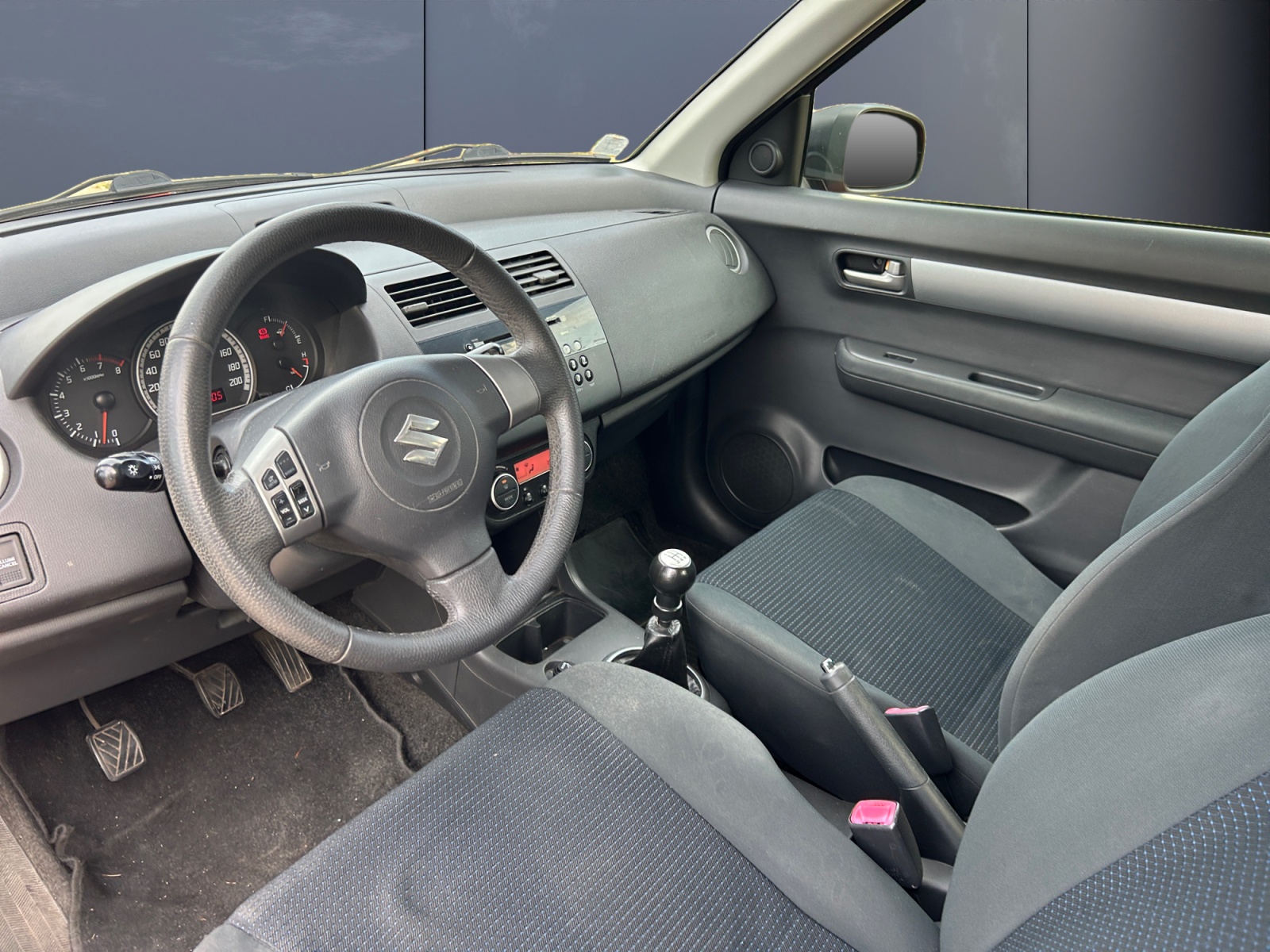 Suzuki Swift 8