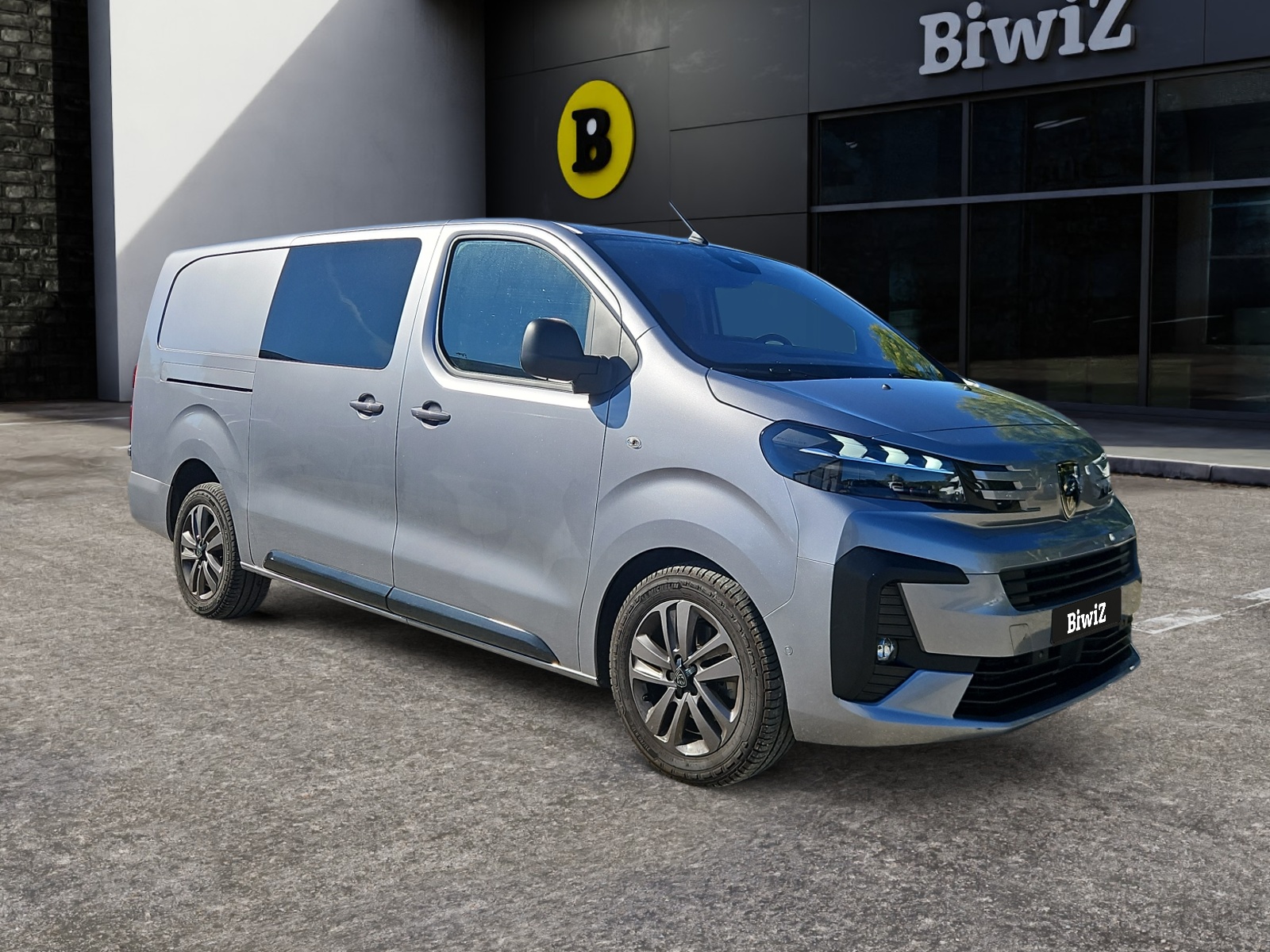 Peugeot Expert 6
