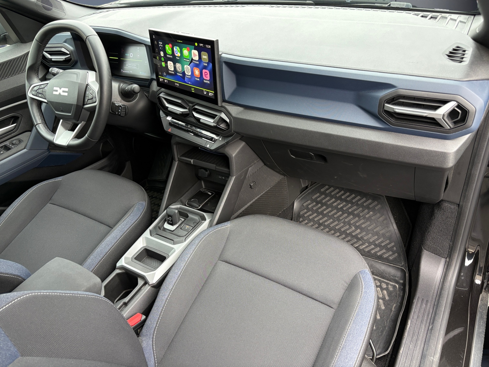 Dacia Bigster 12