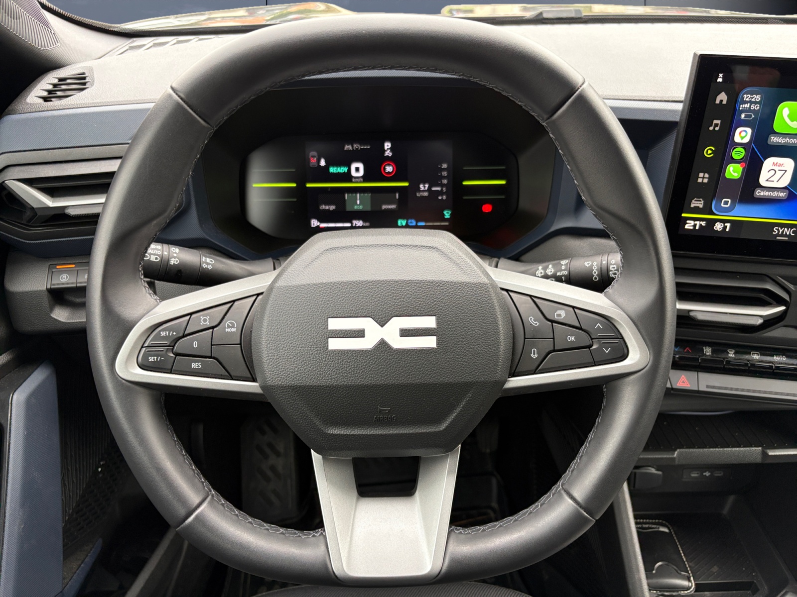 Dacia Bigster 15
