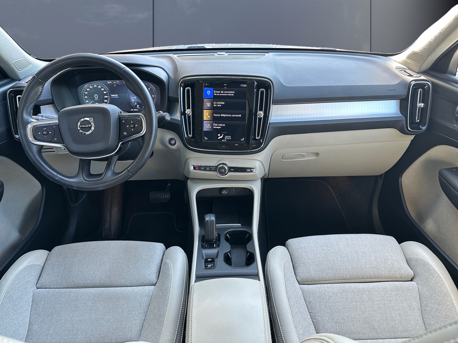 Volvo Xc40 14