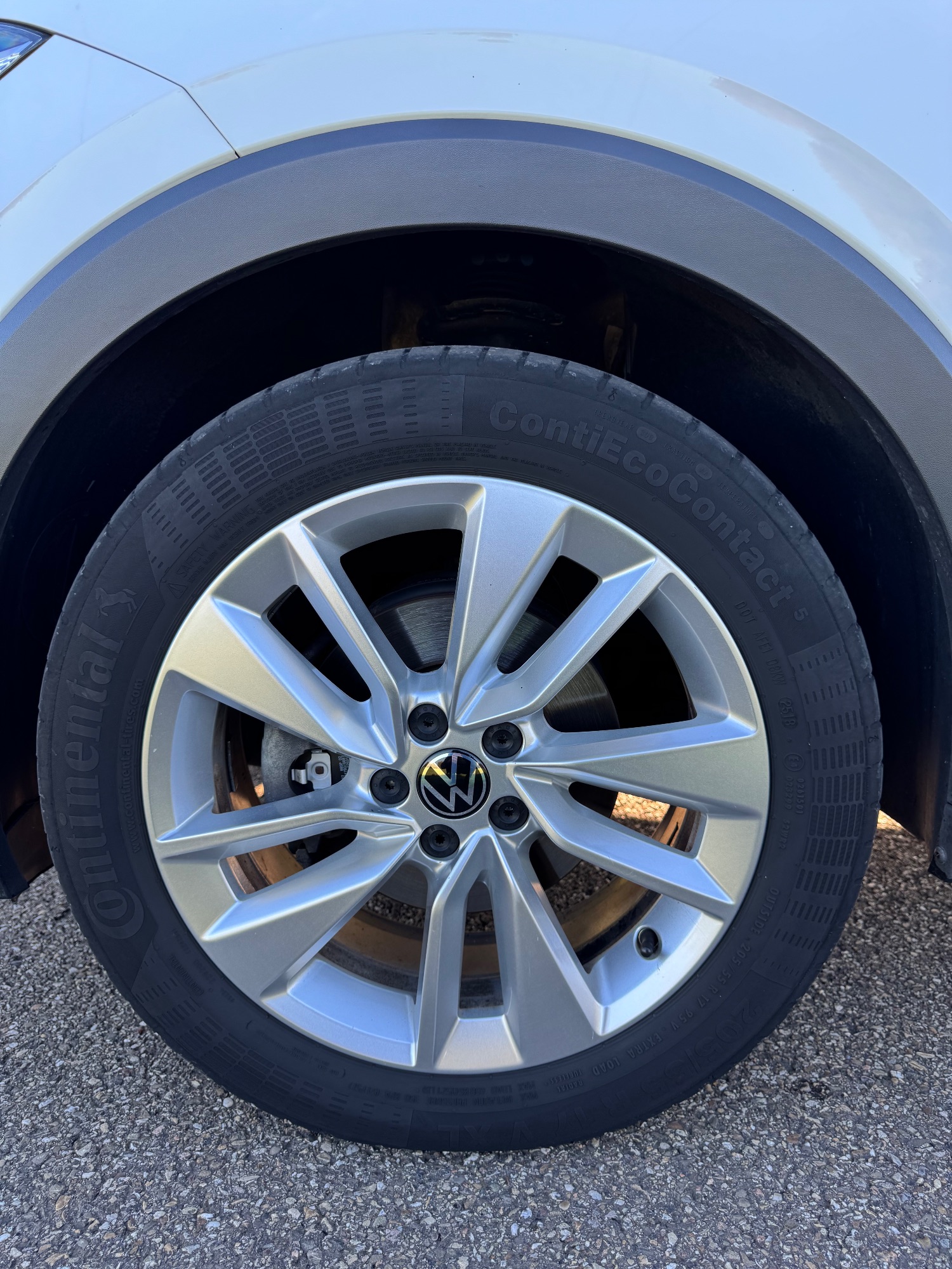 Volkswagen T-Cross 33