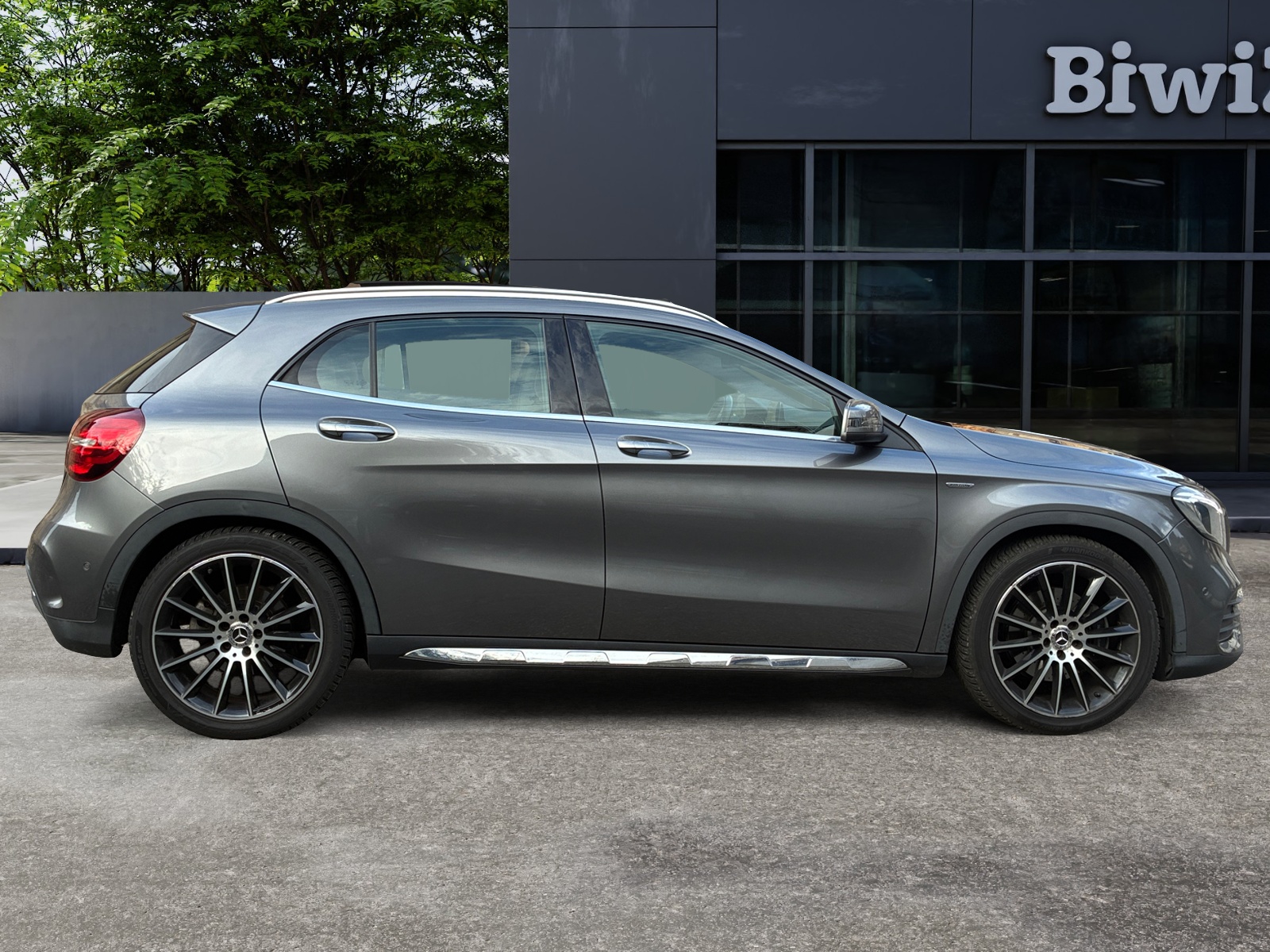 Mercedes-Benz Gla 5