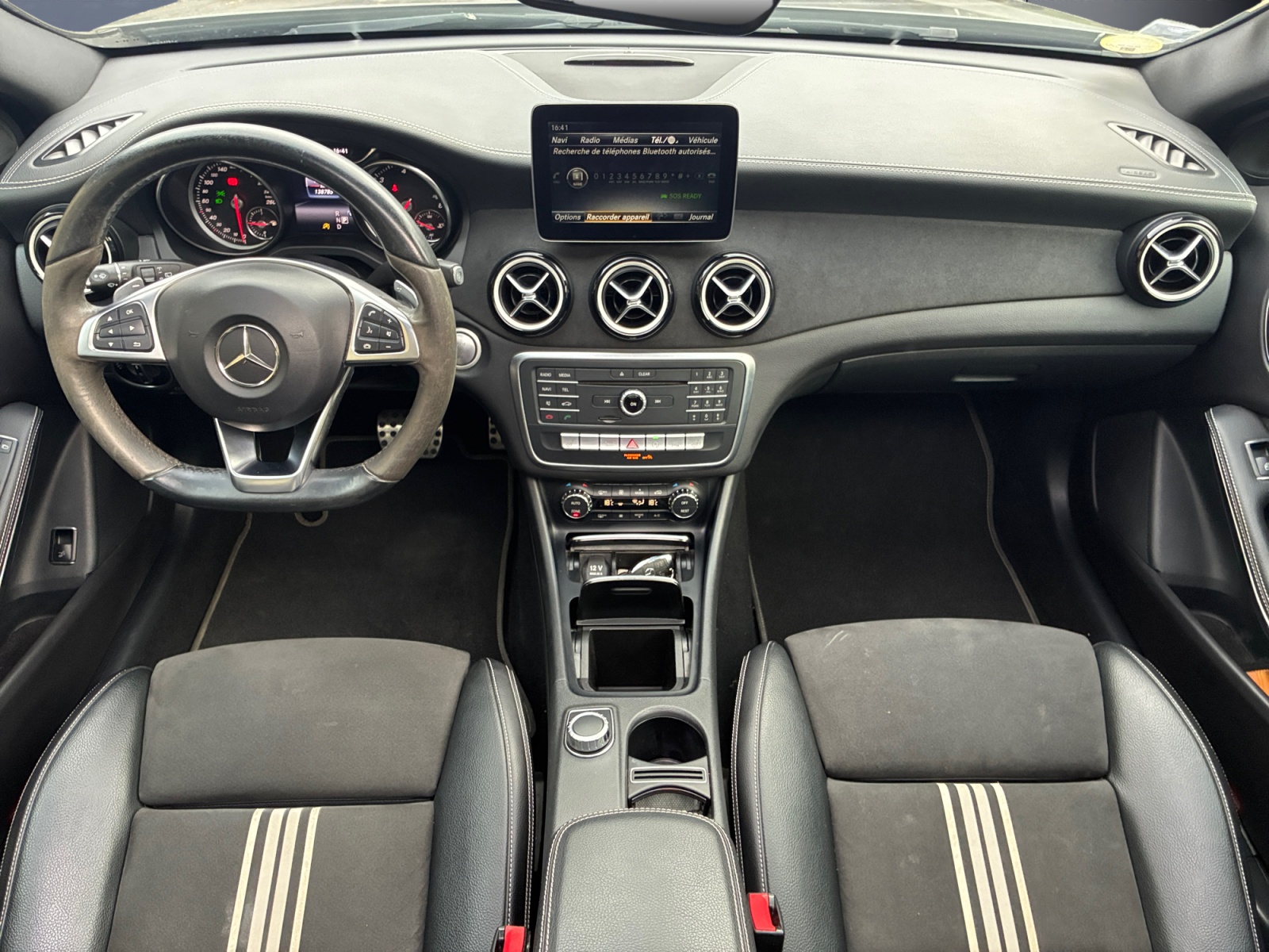 Mercedes-Benz Gla 15
