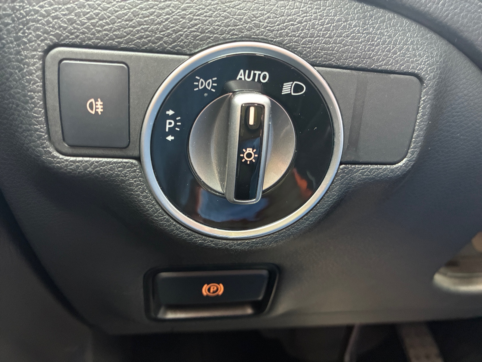 Mercedes-Benz Gla 26