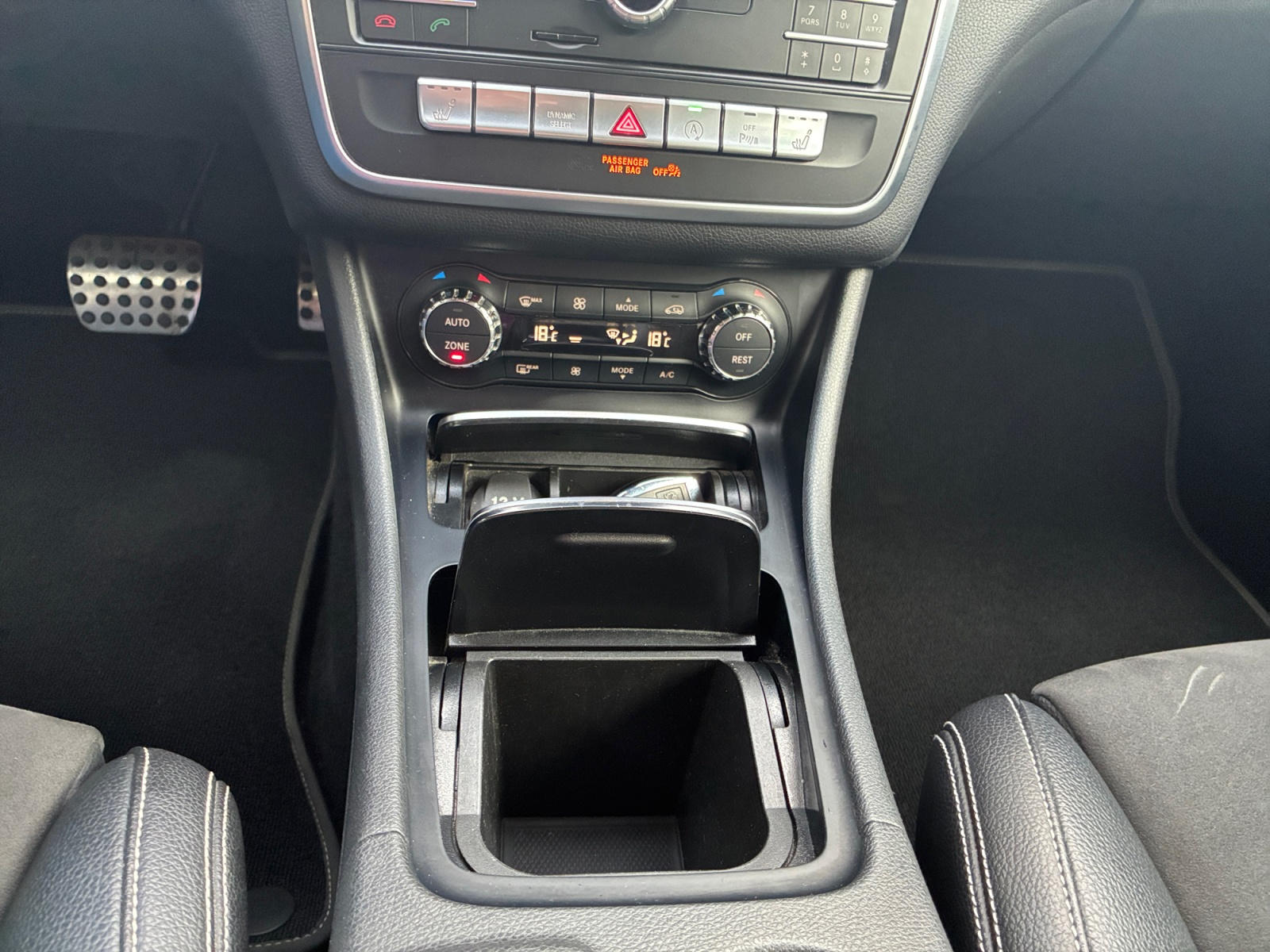 Mercedes-Benz Gla 28